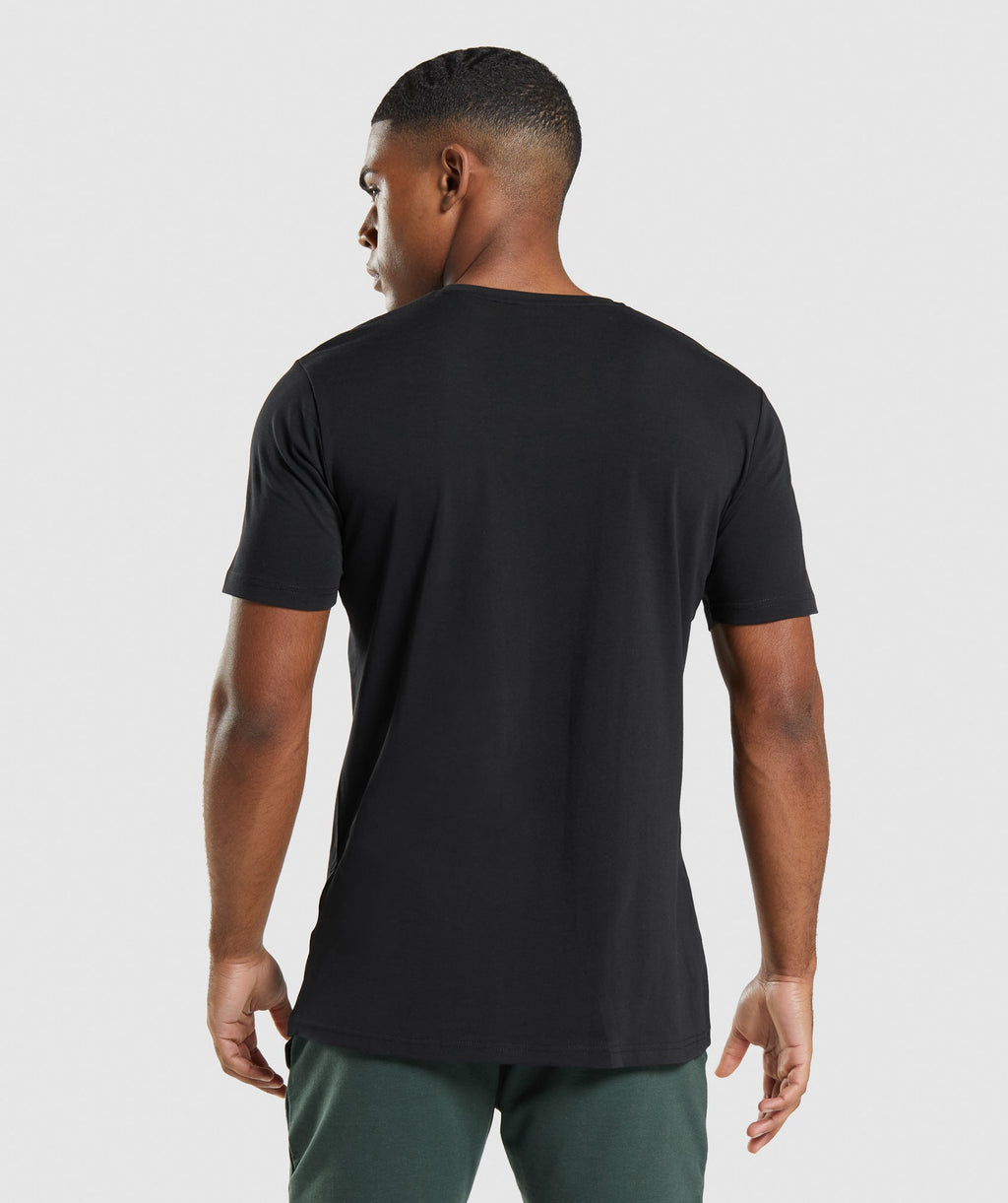 gymshark-critical-t-shirt-black