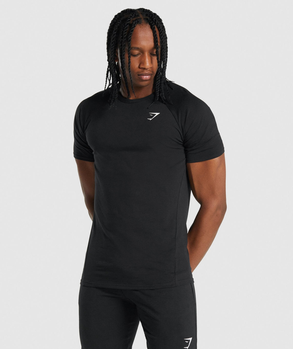 gymshark-critical-t-shirt-black-aw21