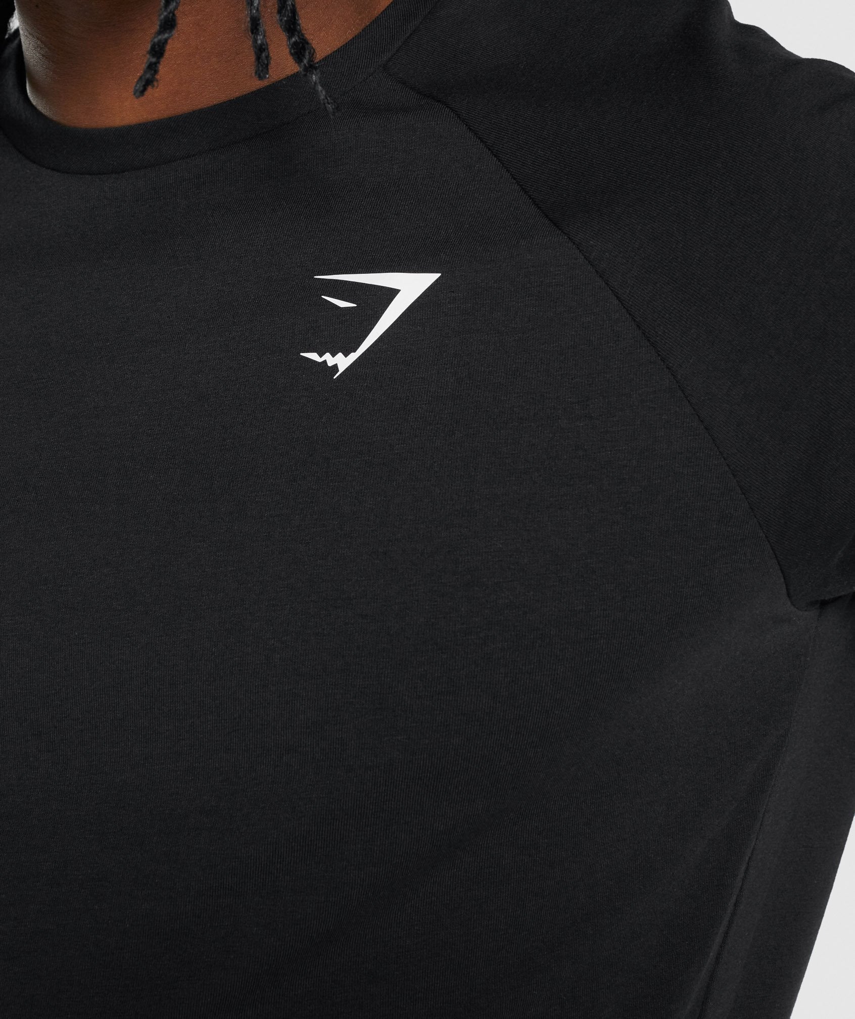 gymshark-critical-t-shirt-black-aw21