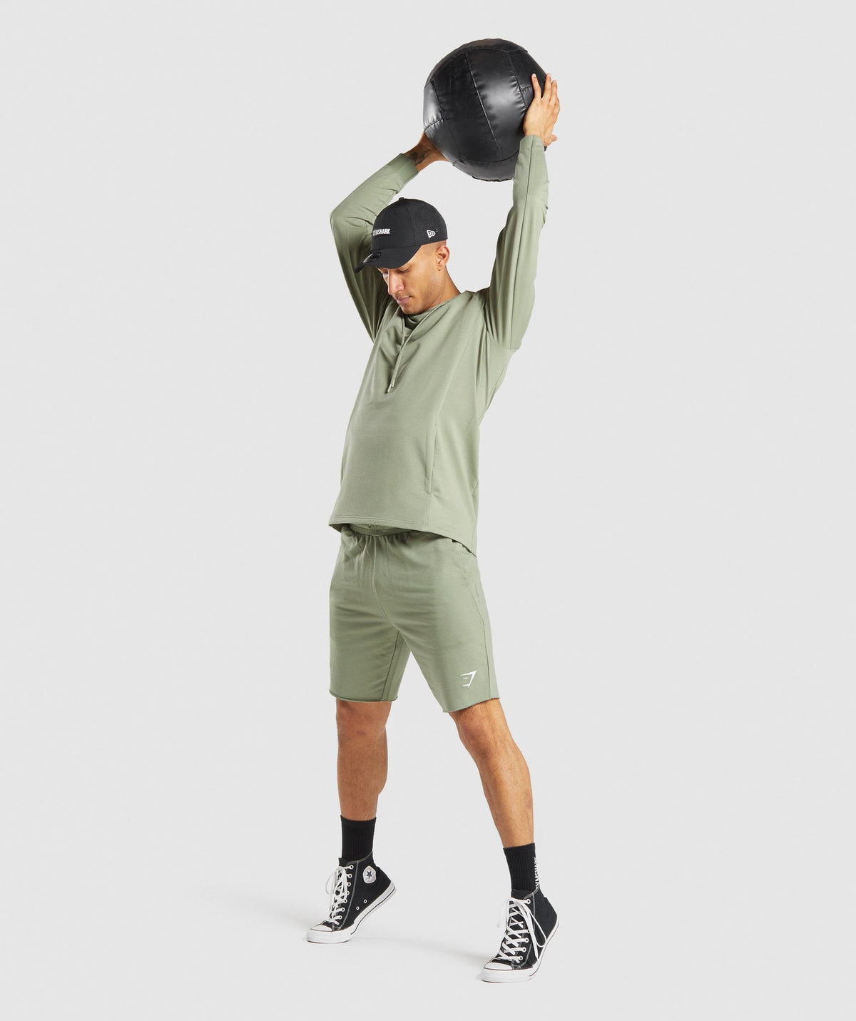 gymshark-critical-9-shorts-light-green