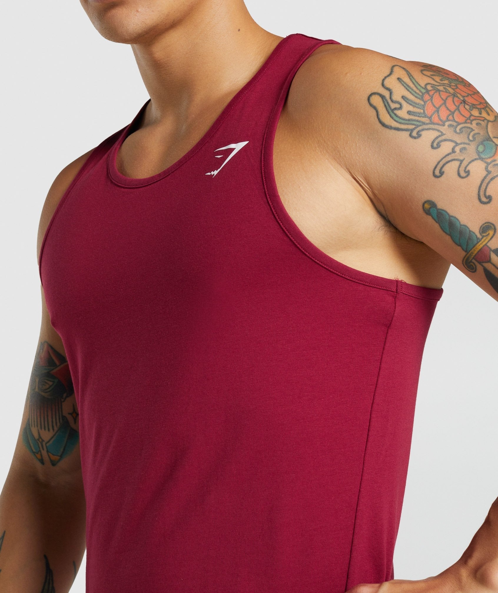 gymshark-critical-tank-burgundy-aw21
