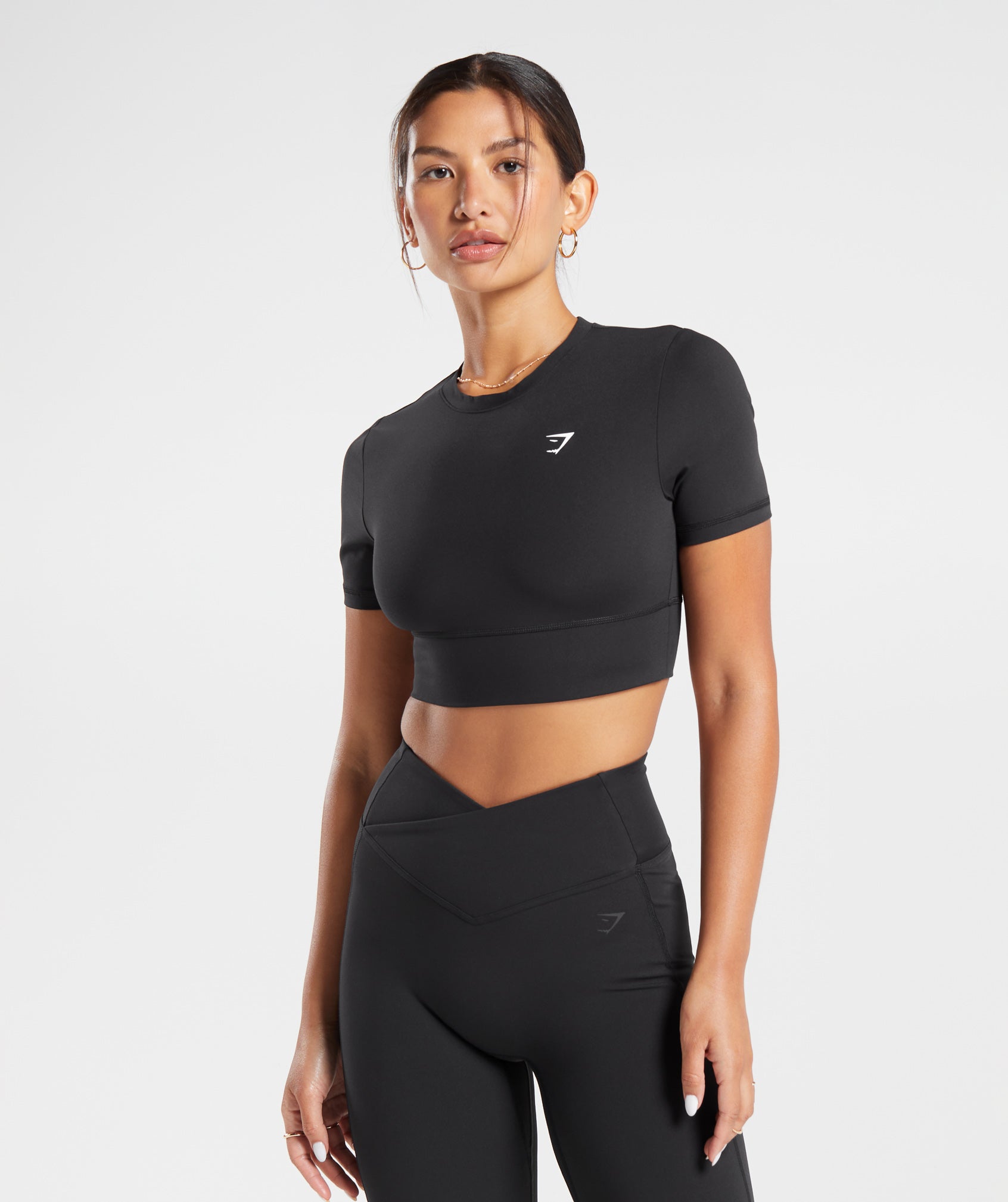 gymshark-crossover-crop-top-black-aw23