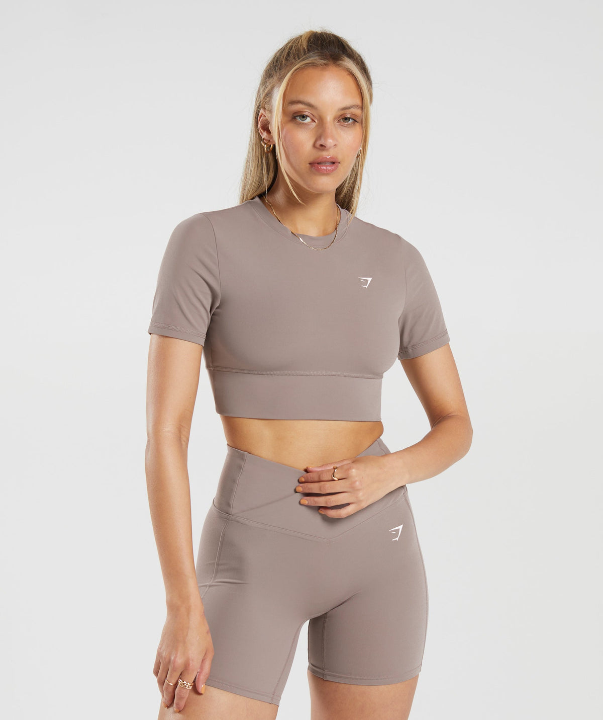 gymshark-crossover-crop-top-washed-mauve-aw23