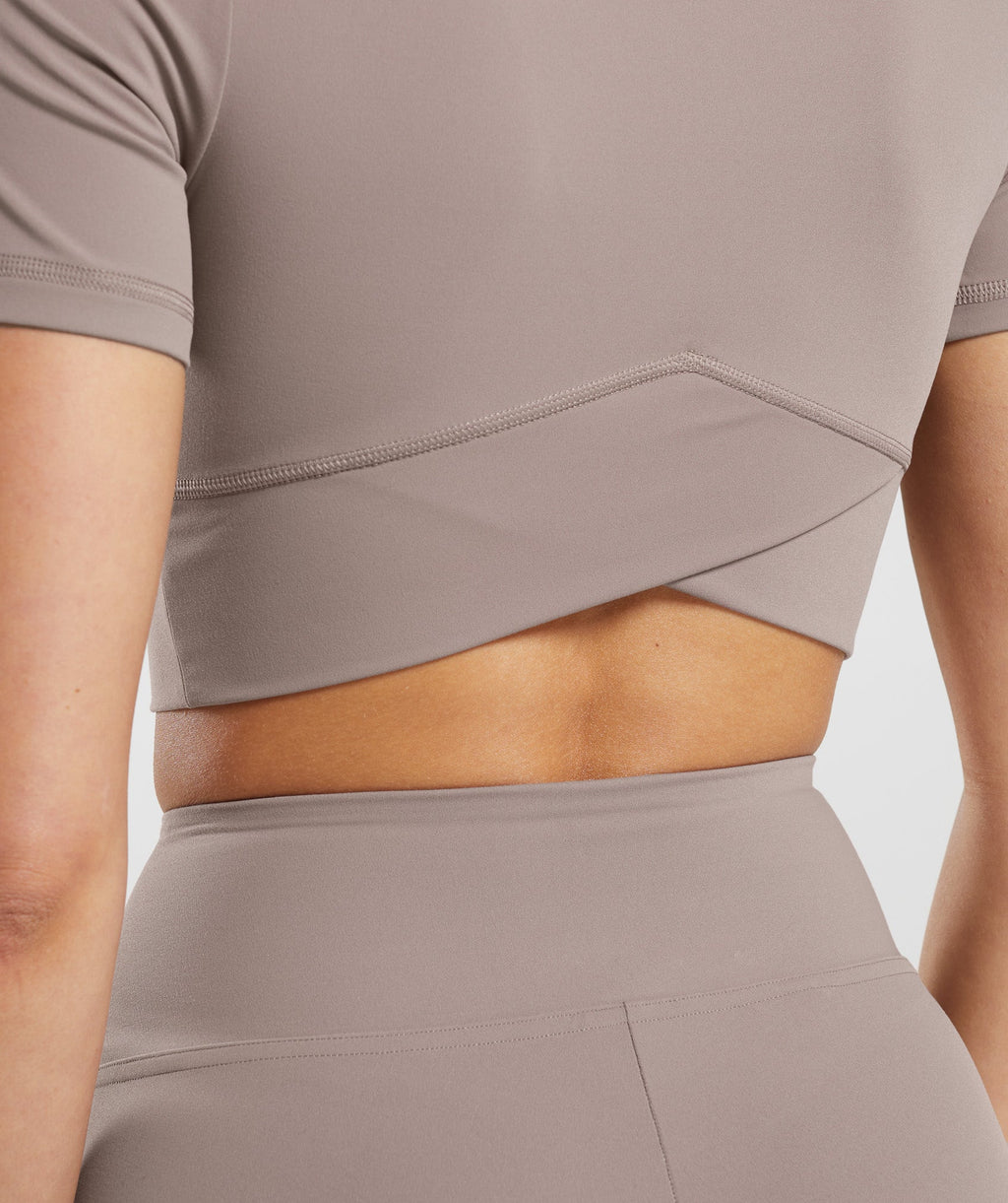 gymshark-crossover-crop-top-washed-mauve-aw23