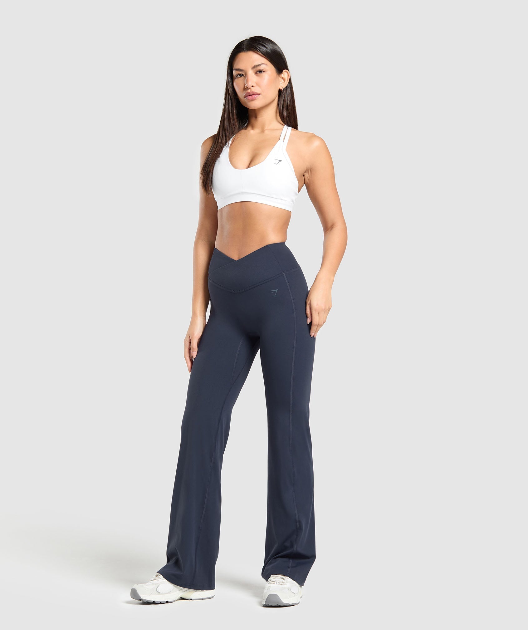gymshark-crossover-flared-regular-leggings-heavy-blue-ss25