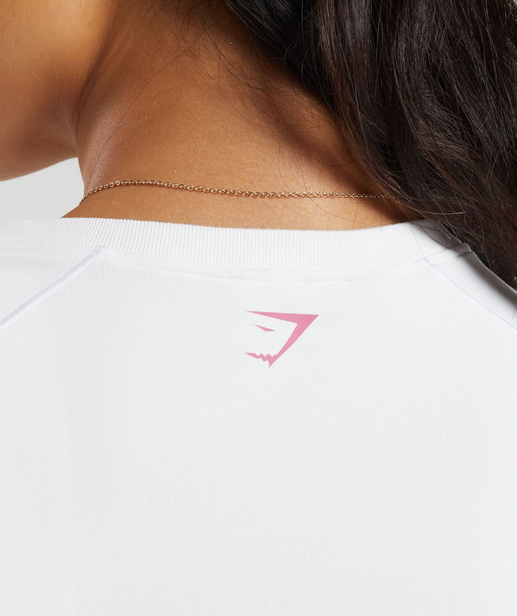 gymshark-cutie-graphic-seamless-tee-white-ss23