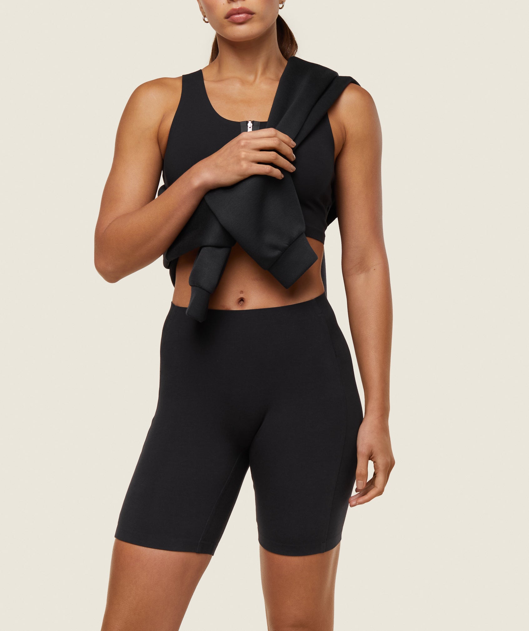 gymshark-everywear-cycling-shorts-black-heavy-blue-ss24