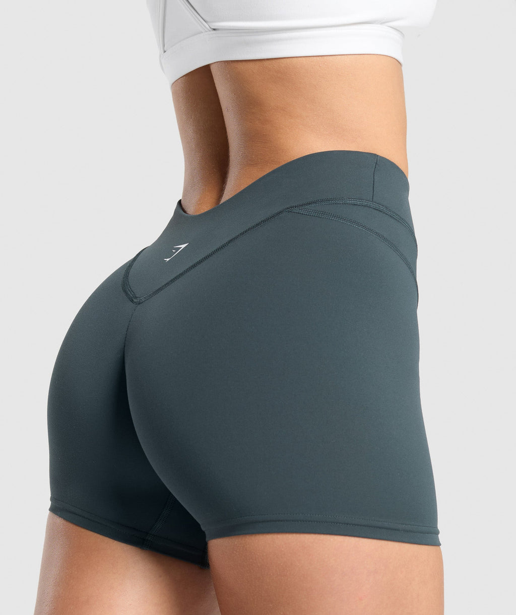 gymshark-dipped-waistband-shorts-shorts-teal-ss25