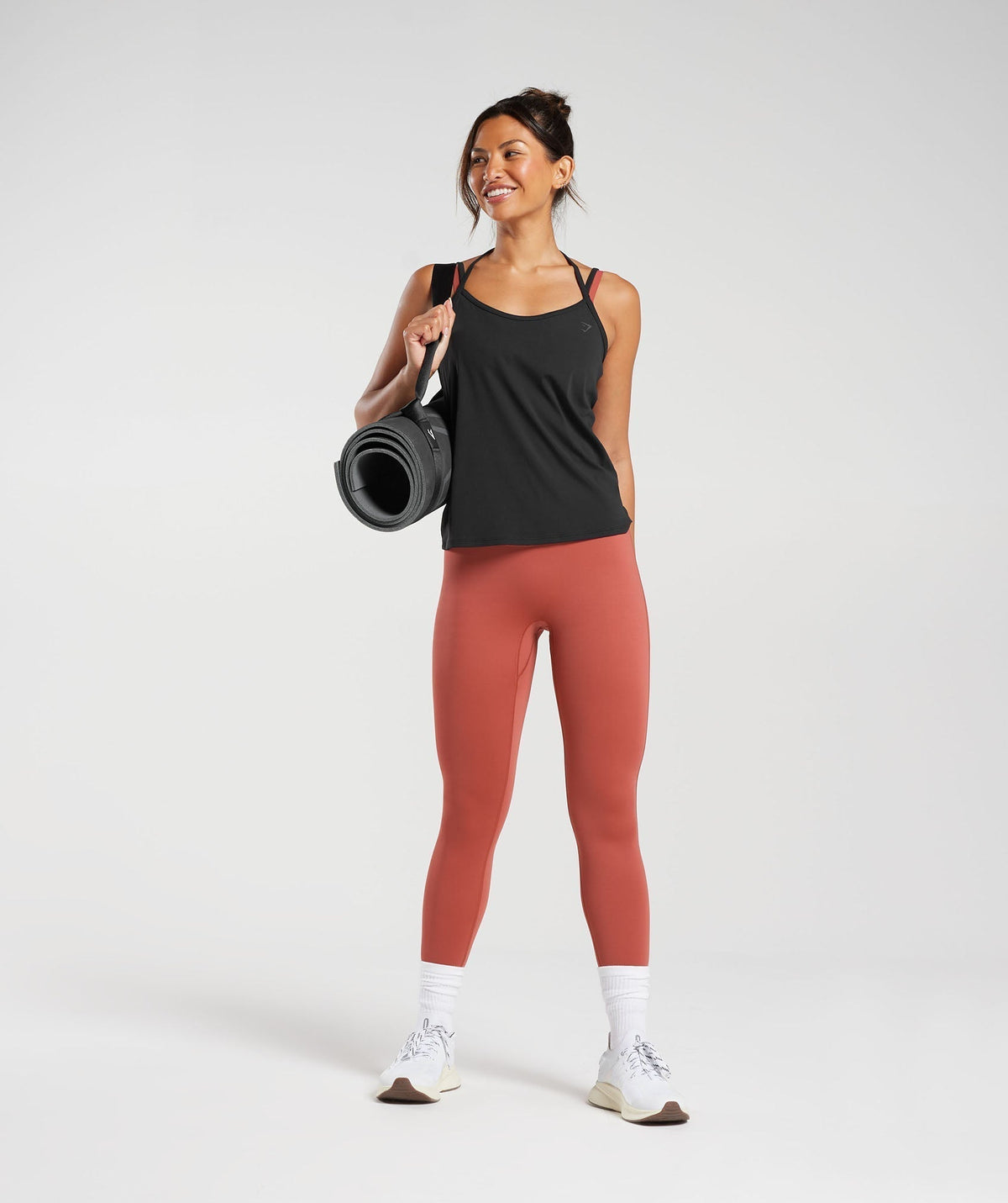 gymshark-elevate-strappy-tank-black-aw23