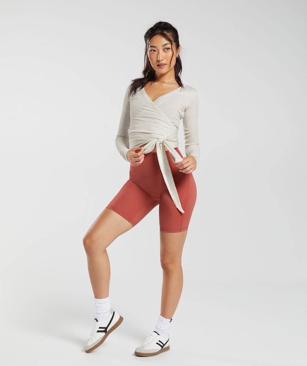 gymshark-elevate-wrap-long-sleeve-top-frost-white-marl-aw23