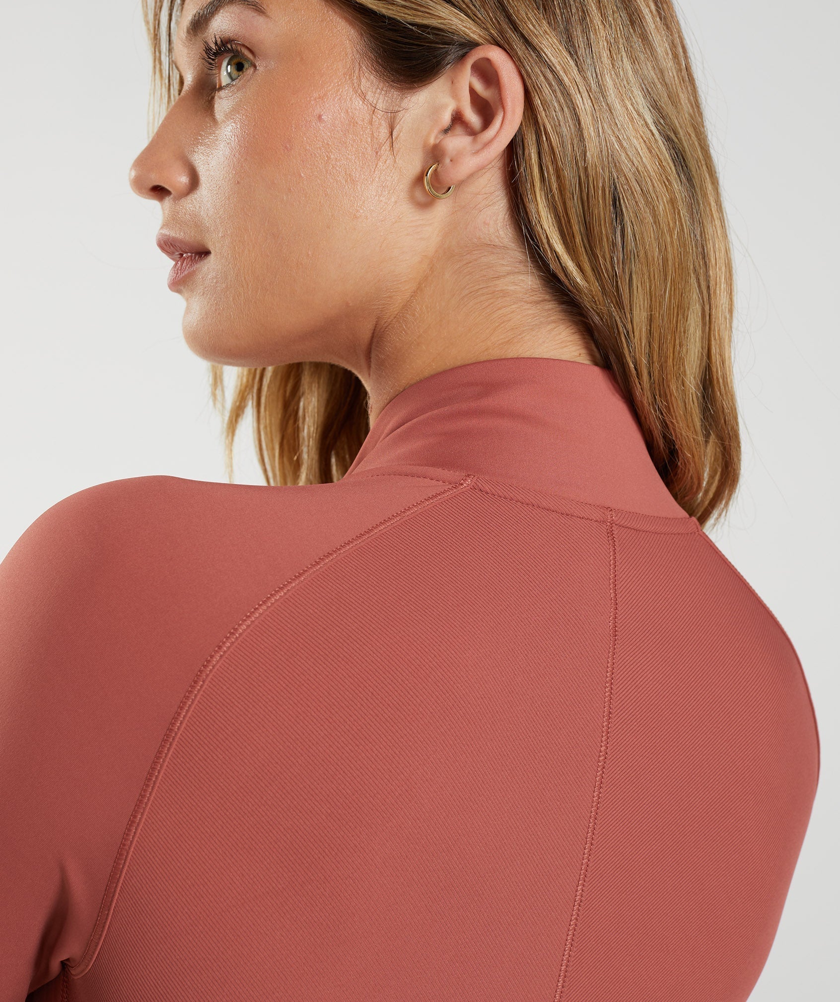 gymshark-elevate-zip-jacket-rose-brown-aw22