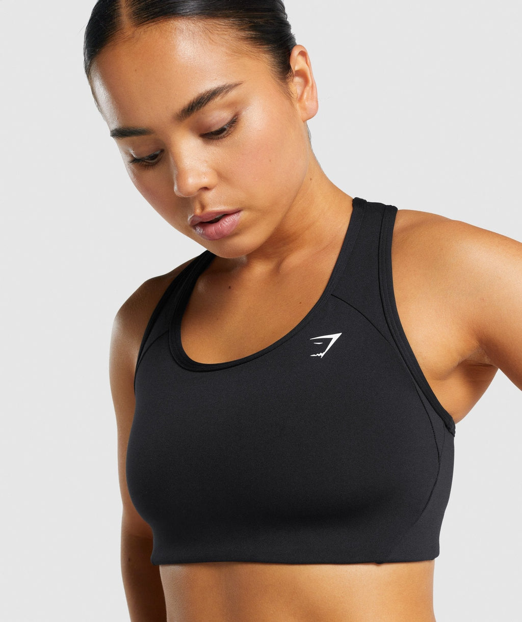 gymshark-essential-racer-back-training-sports-bra-black