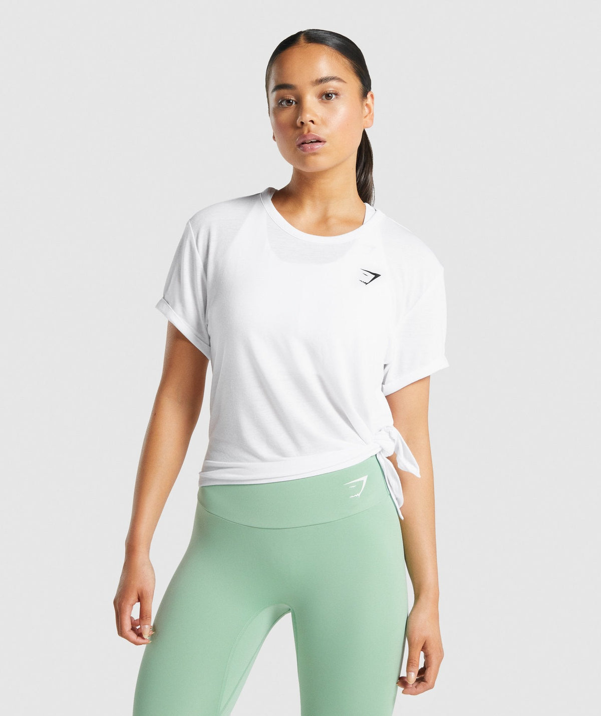 gymshark-essential-t-shirt-white