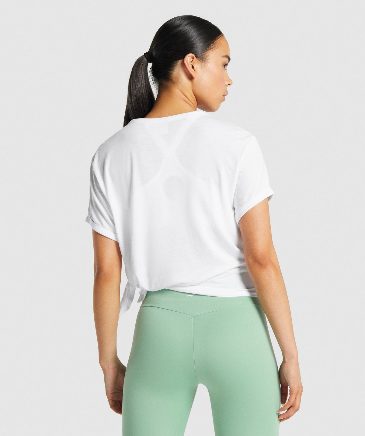 gymshark-essential-t-shirt-white