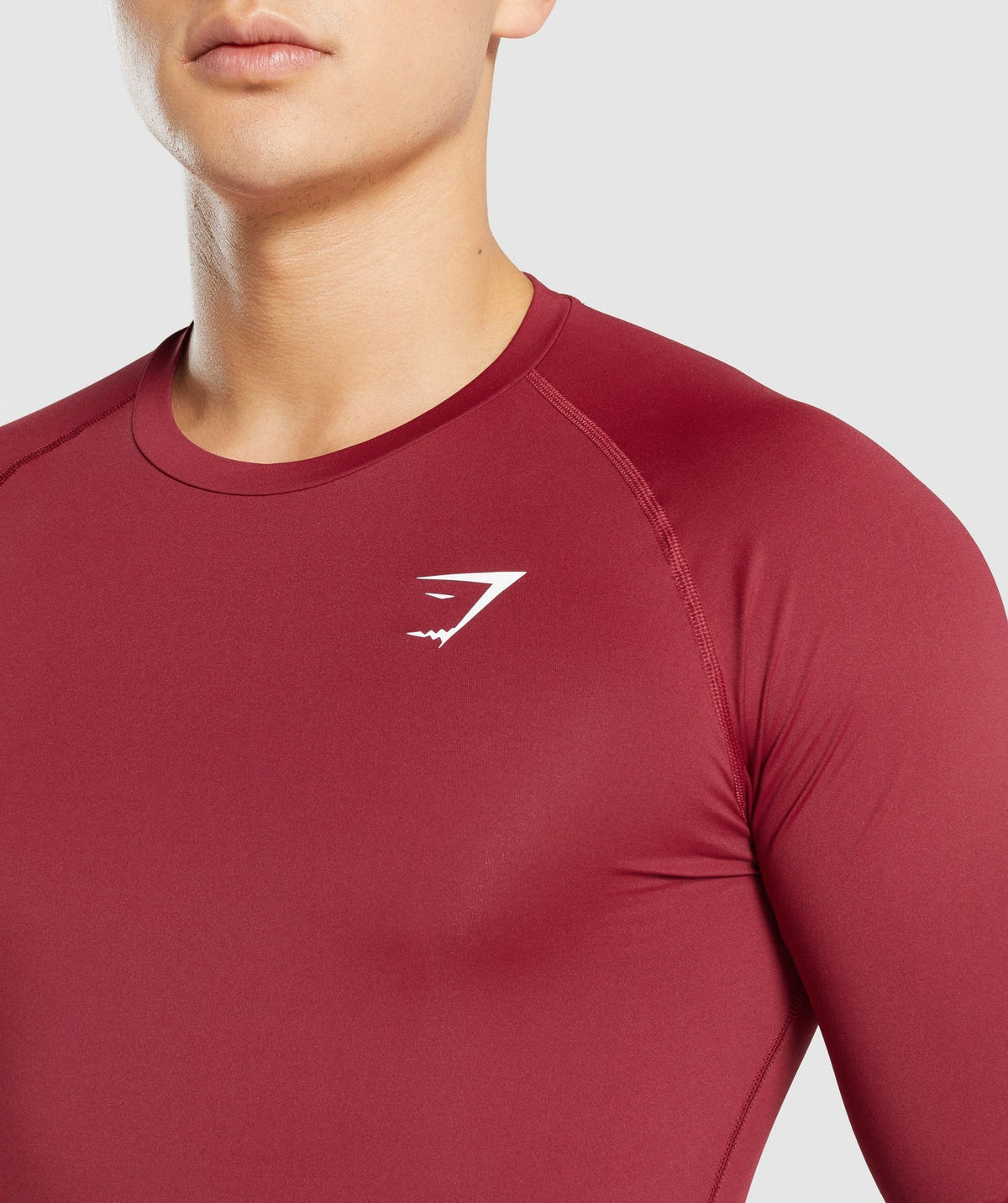 gymshark-element-baselayer-long-sleeve-t-shirt-burgundy-aw21