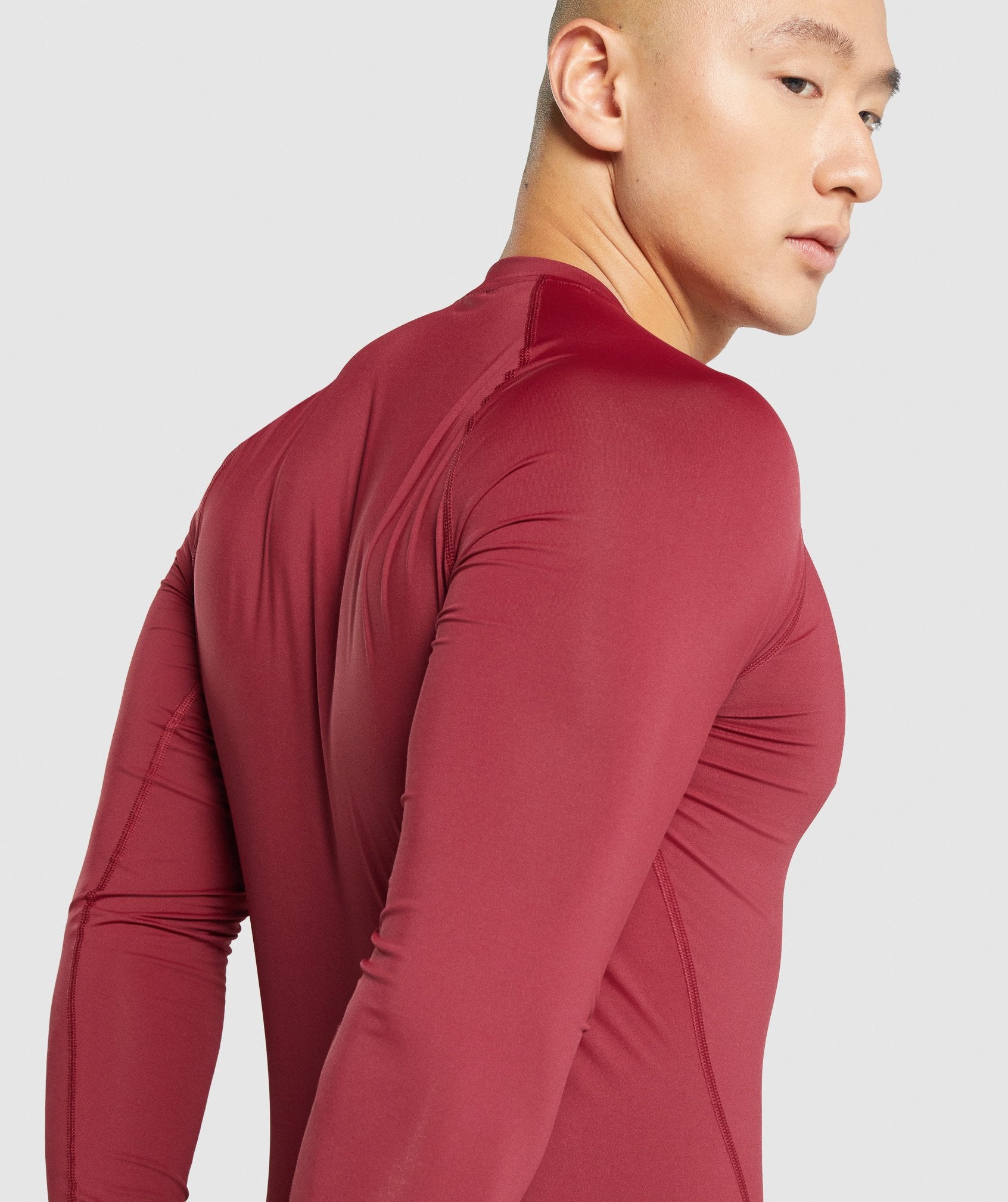 gymshark-element-baselayer-long-sleeve-t-shirt-burgundy-aw21