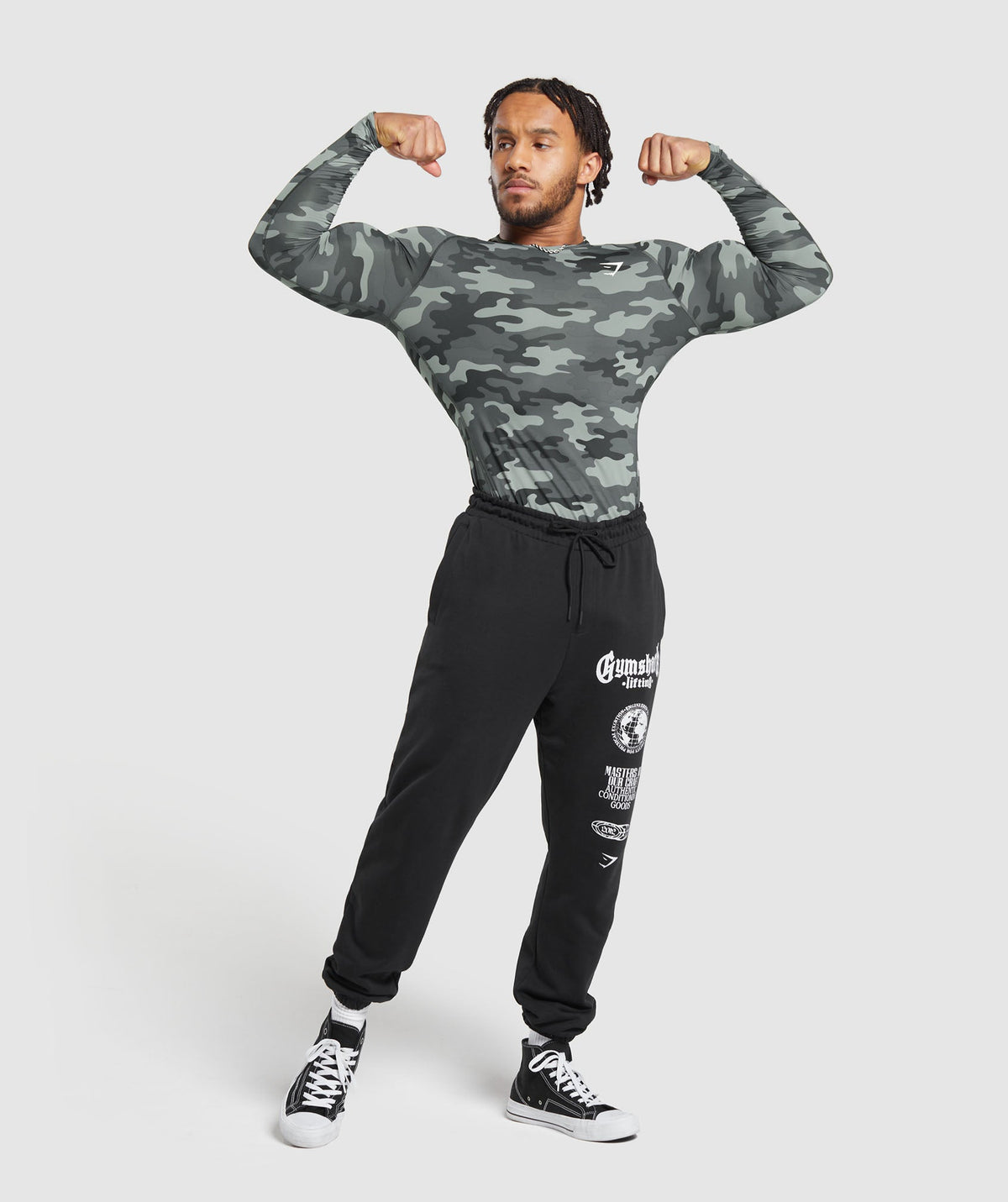 gymshark-element-baselayer-long-sleeve-top-grey-print-ss22
