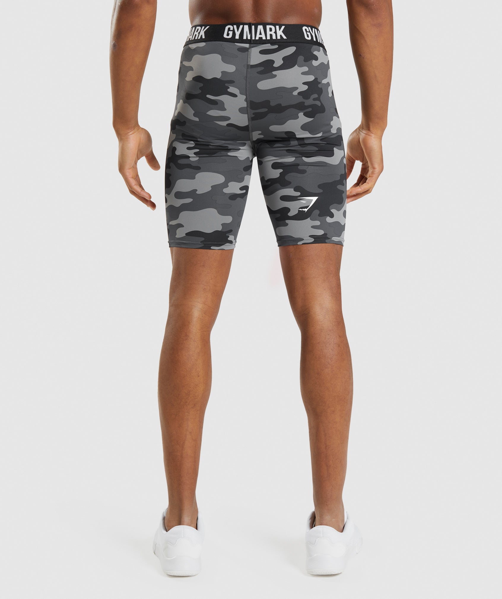 gymshark-element-baselayer-shorts-grey-print-ss22