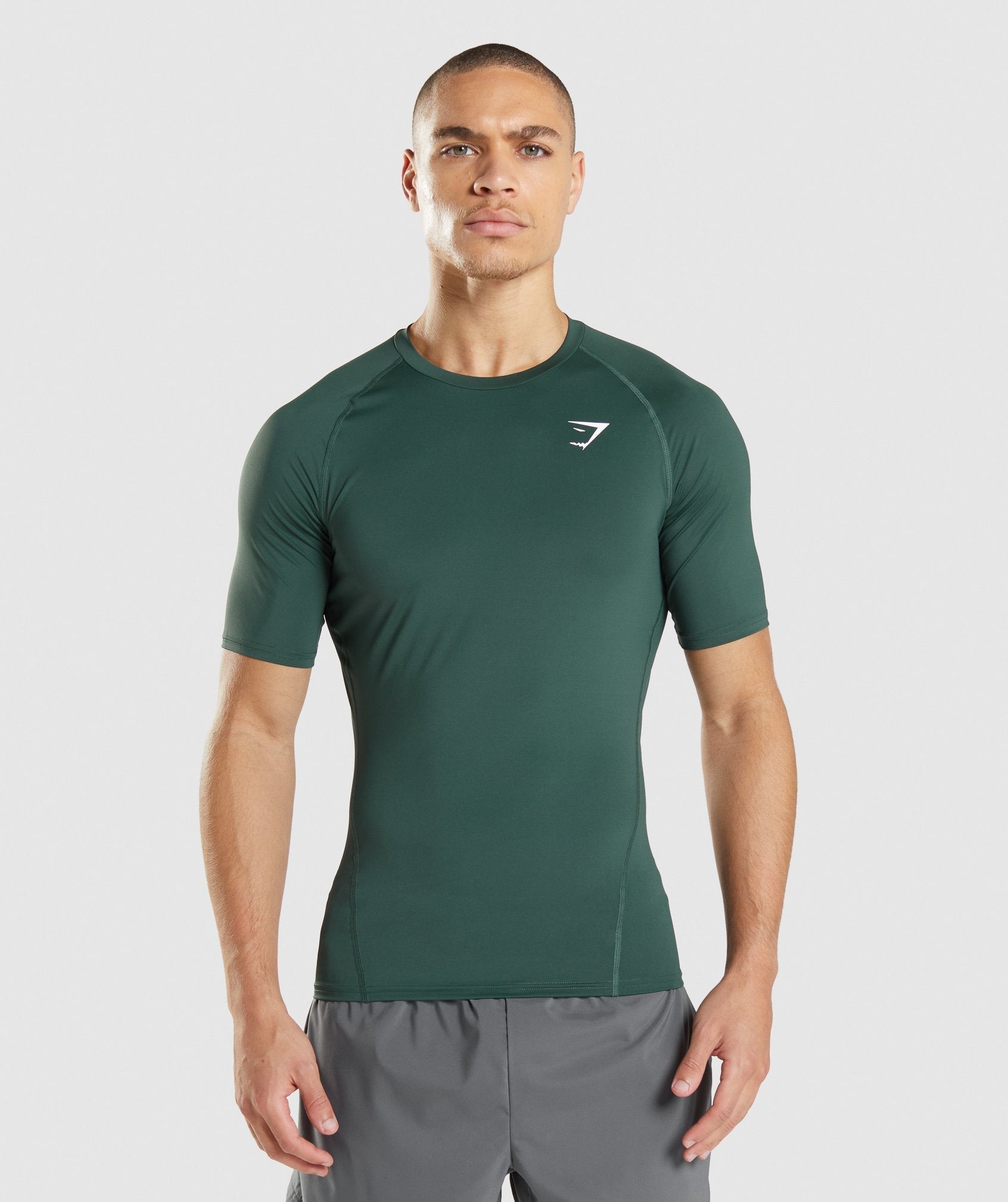 gymshark-element-baselayer-t-shirt-dark-green-aw21