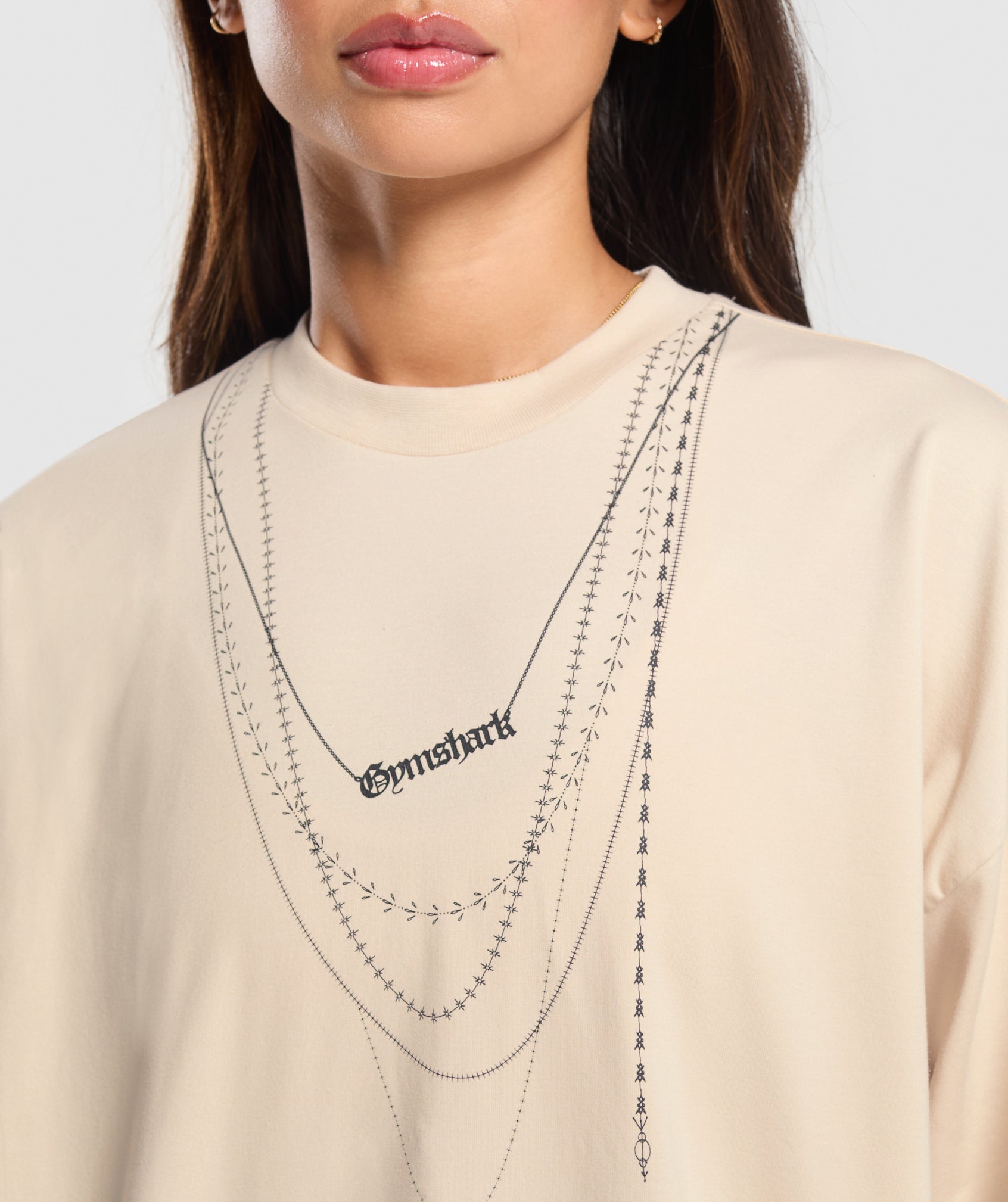 gymshark-elevate-chain-oversized-t-shirt-cream-beige-aw24