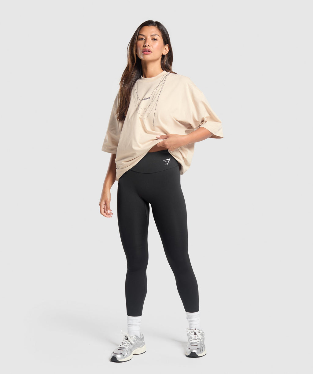 gymshark-elevate-chain-oversized-t-shirt-cream-beige-aw24