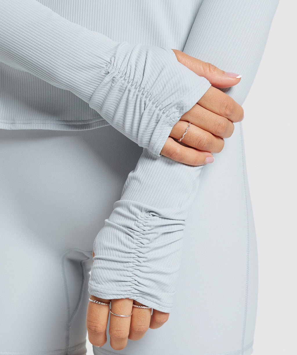 gymshark-elevate-long-sleeve-ruched-top-fresh-blue-ss24