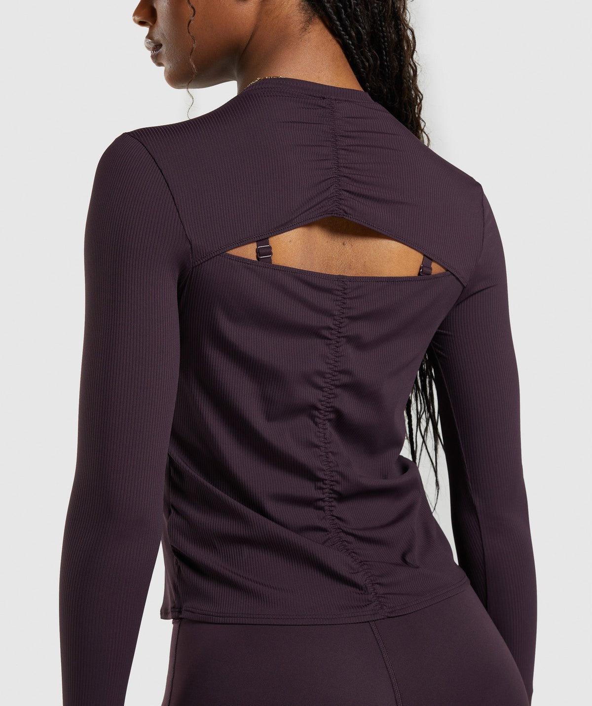 gymshark-elevate-long-sleeve-ruched-top-plum-brown-ss24