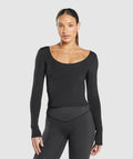 gymshark-elevate-long-sleeve-top-black-ss25