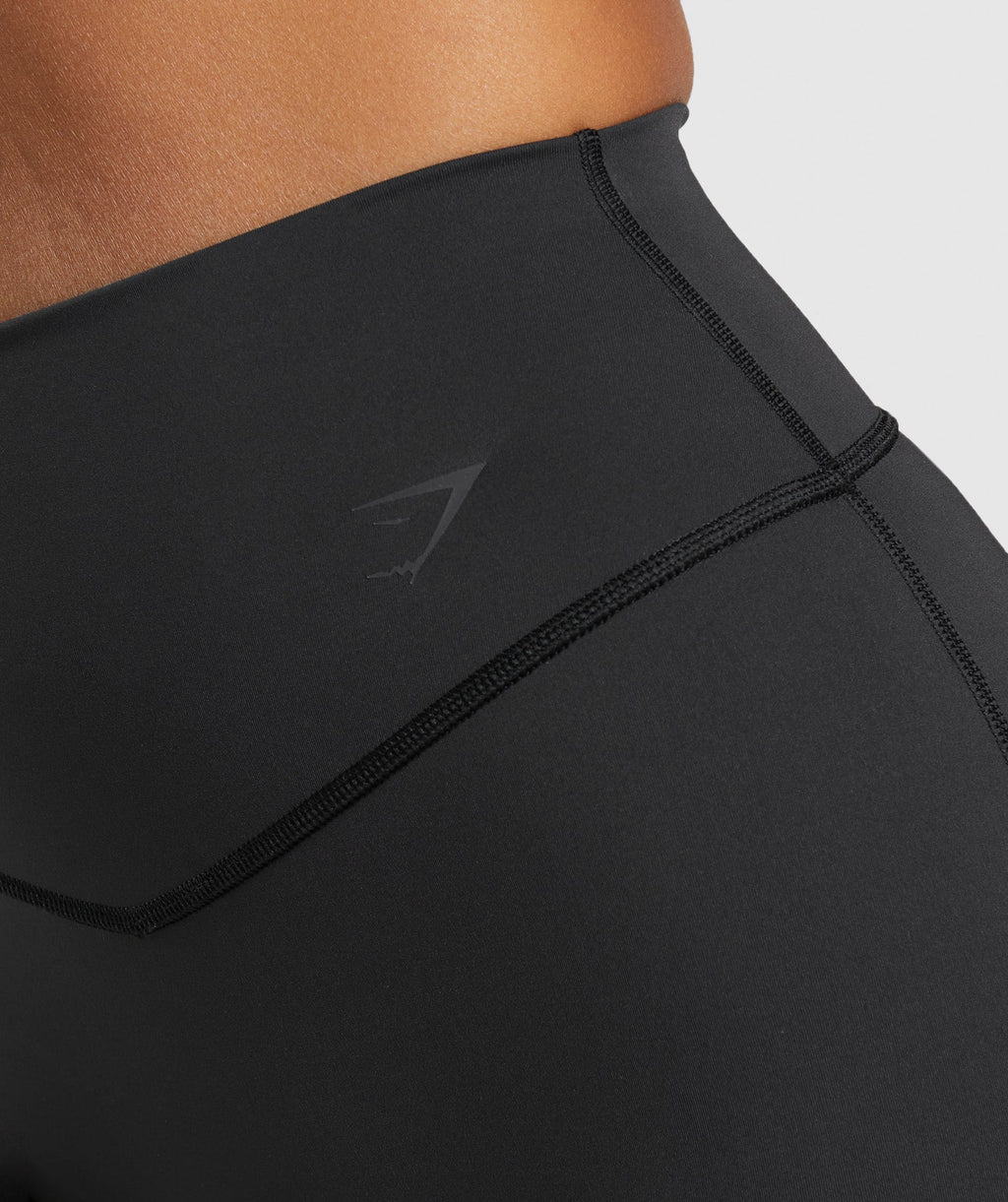 gymshark-elevate-shorts-black-ss24