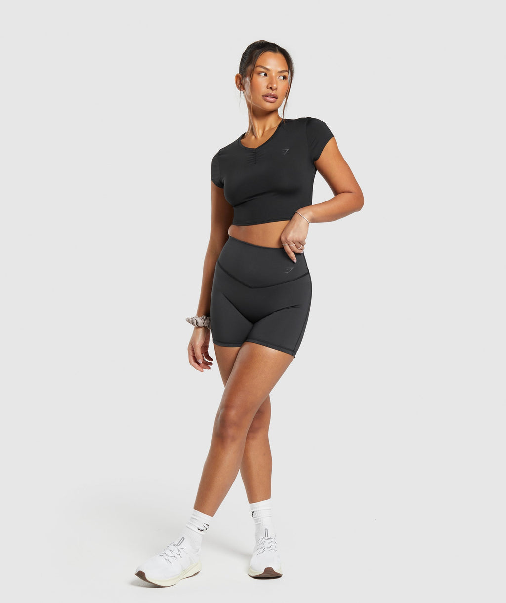 gymshark-elevate-shorts-black-ss24