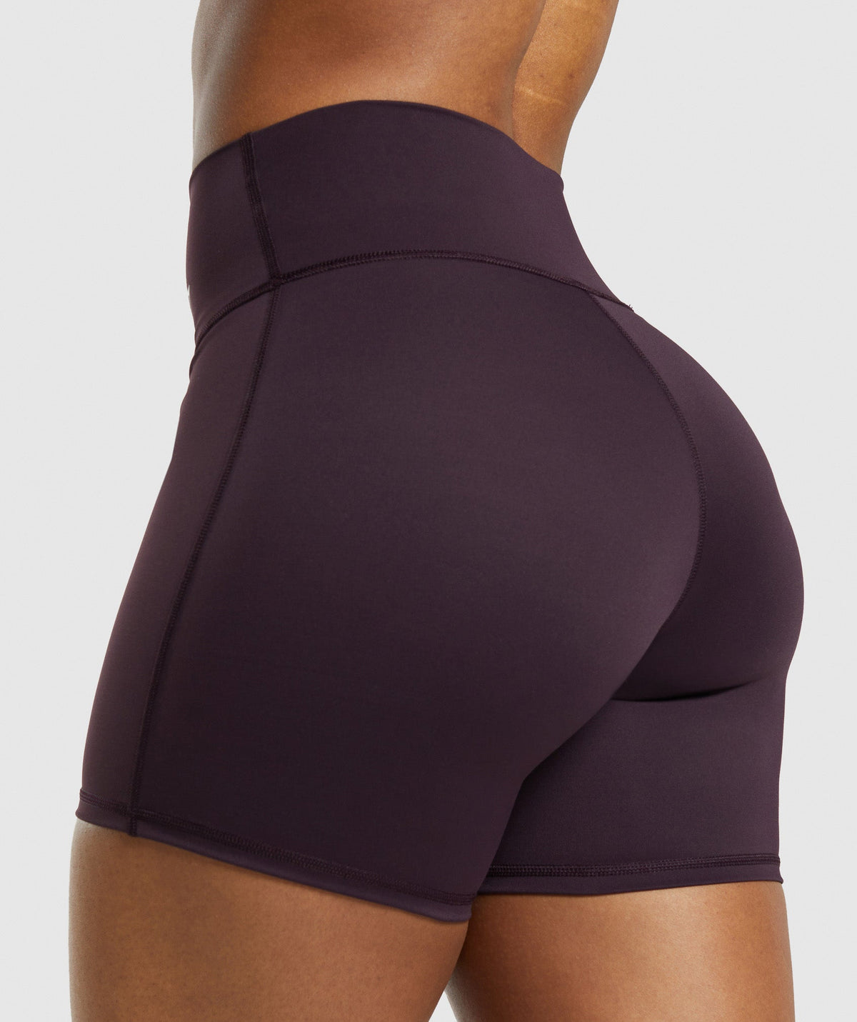gymshark-elevate-shorts-plum-brown-ss24