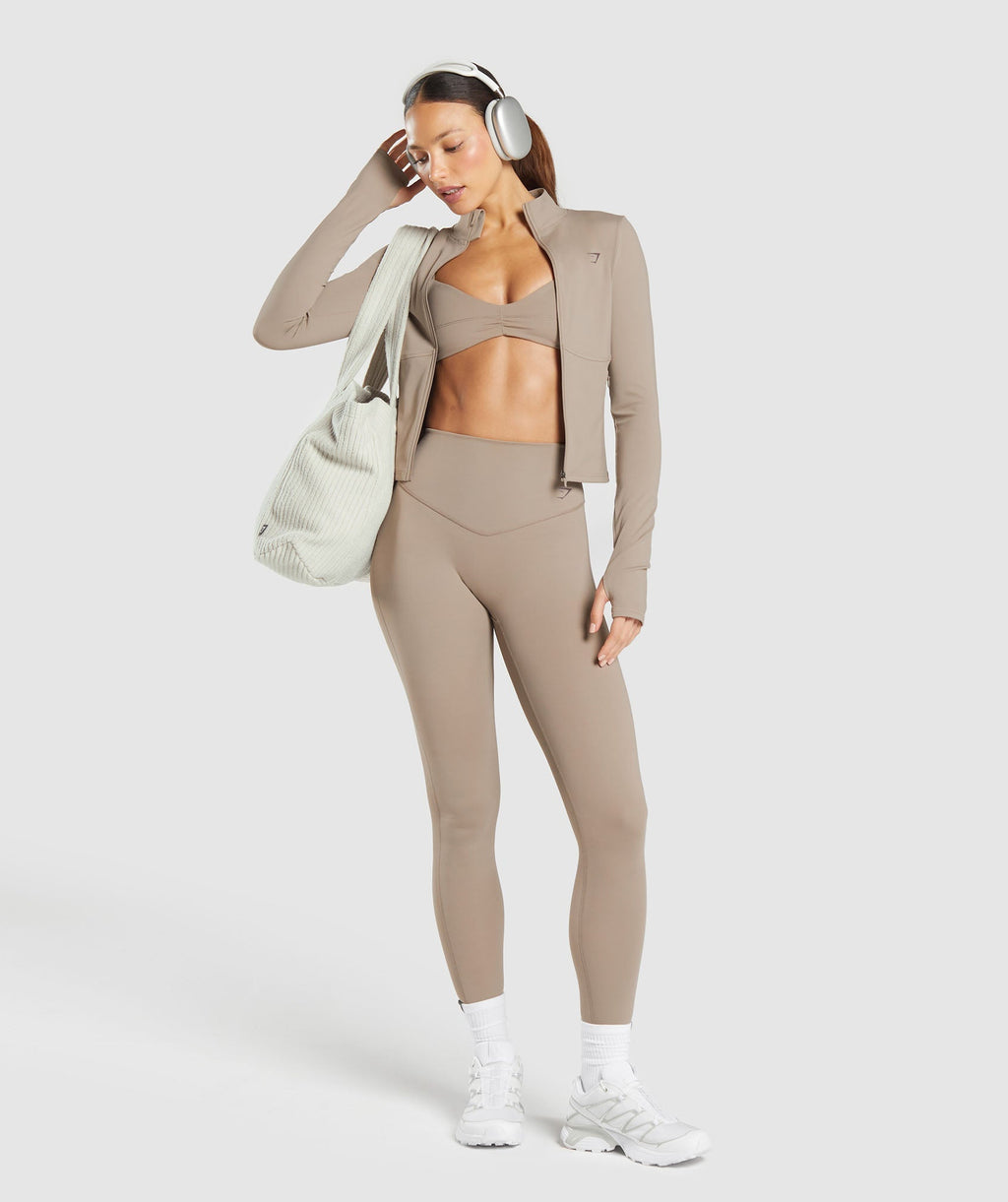 gymshark-elevate-tracktop-lifestyle-brown-ss25