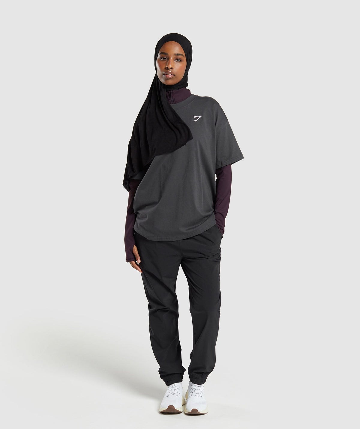 gymshark-elevate-tracktop-plum-brown-ss24