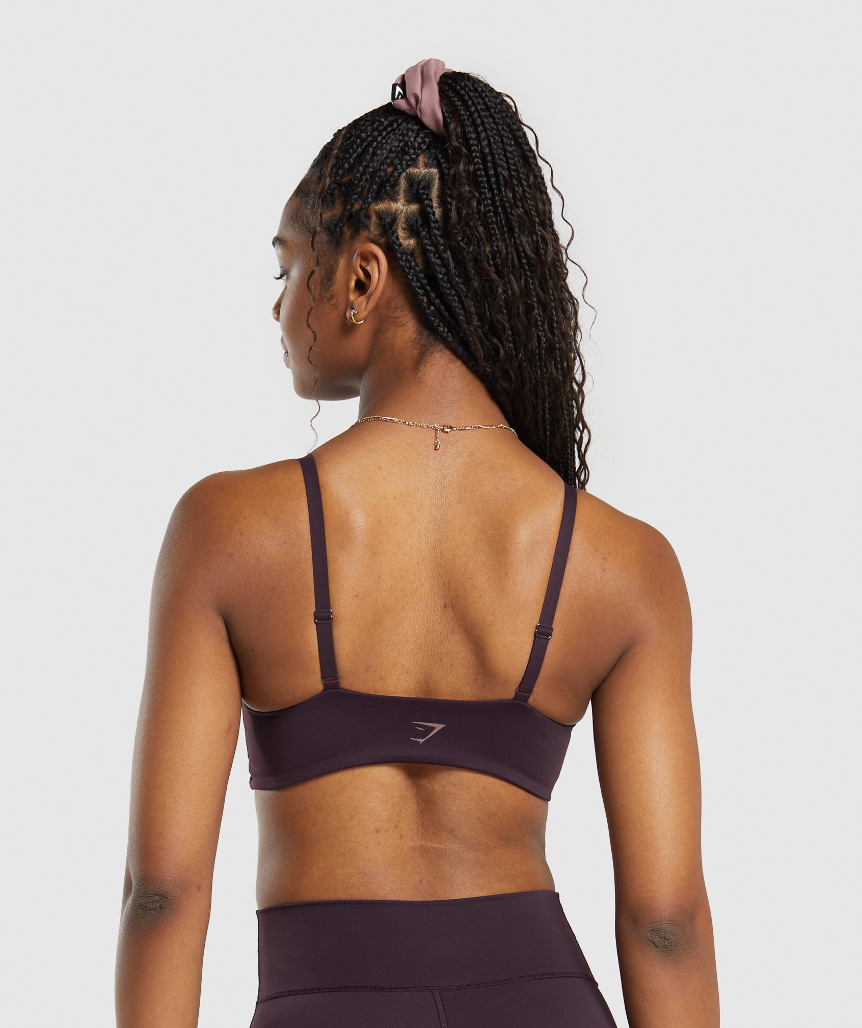 gymshark-elevate-twist-front-bralette-plum-brown-ss24