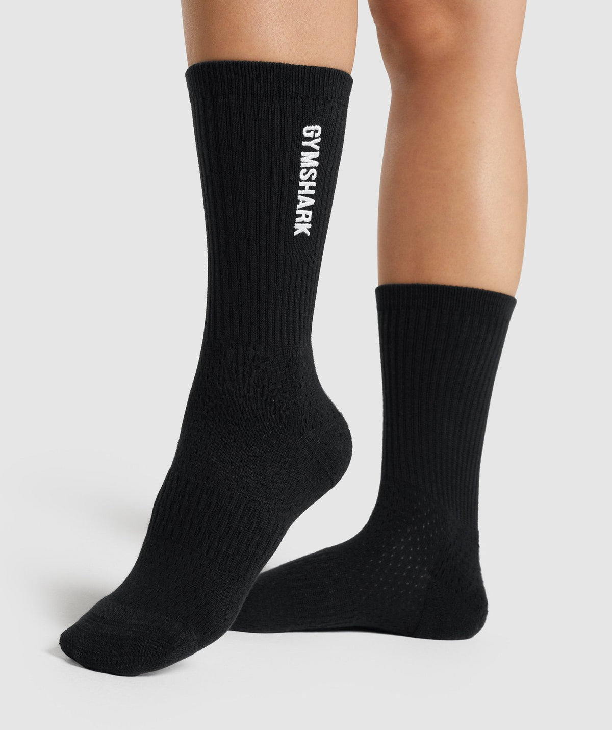 gymshark-embroidered-socks-black
