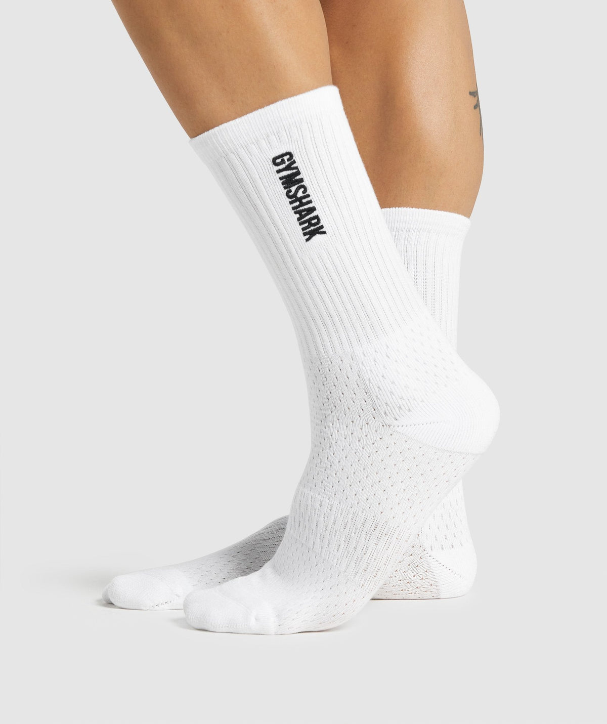 gymshark-embroidered-socks-white
