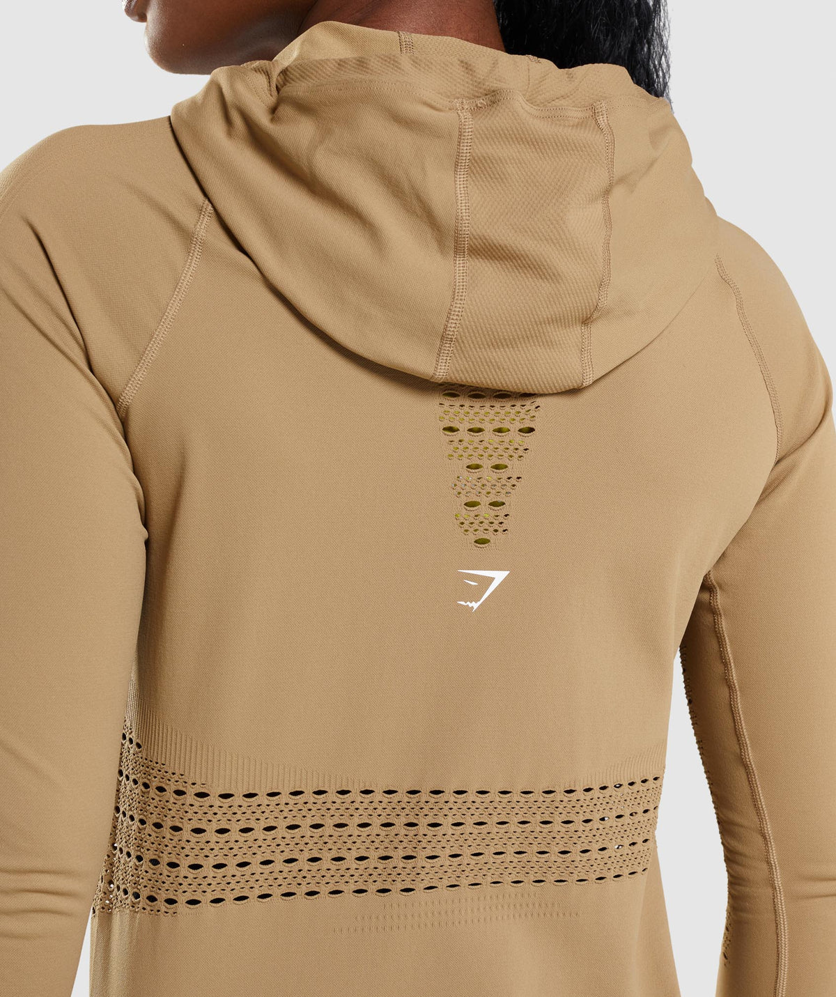 gymshark-energy-seamless-hoodie-biscotti-brown-aw21