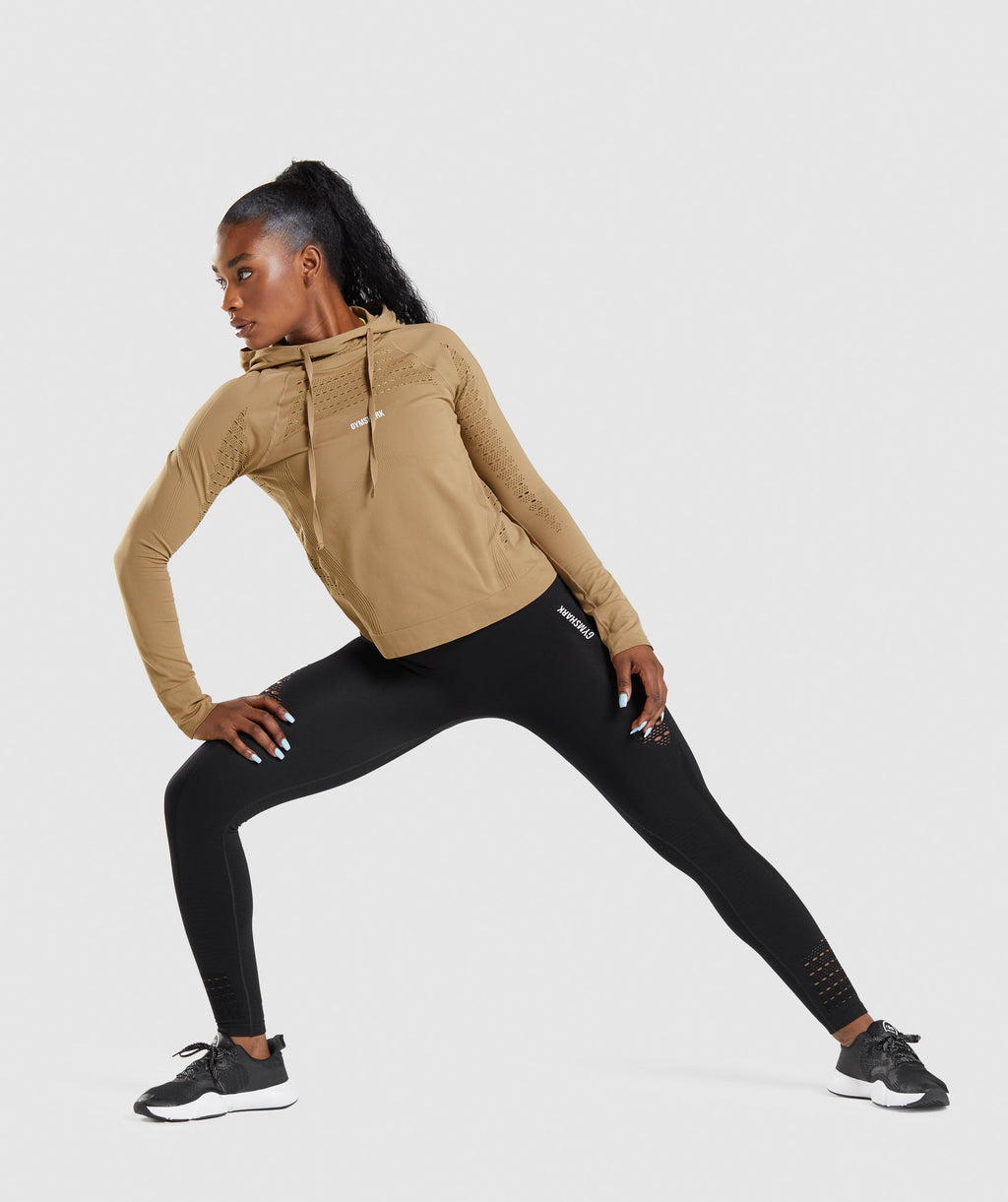 gymshark-energy-seamless-hoodie-biscotti-brown-aw21