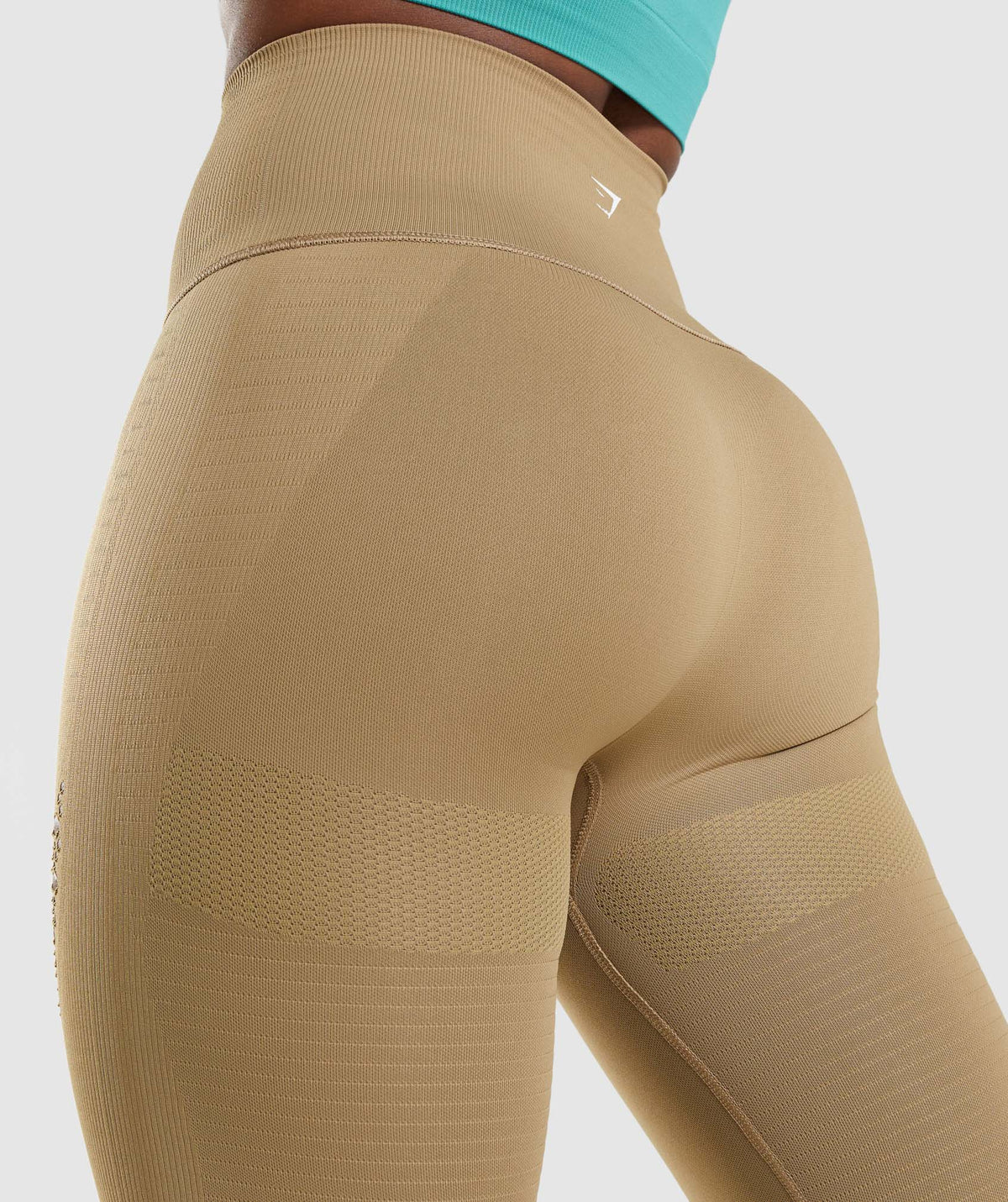gymshark-energy-seamless-leggings-biscotti-brown-aw21