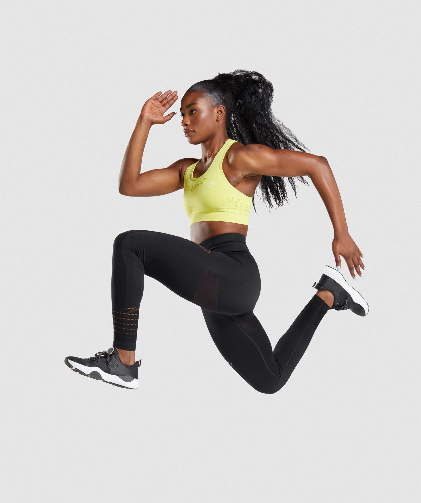 gymshark-energy-seamless-leggings-black-aw21