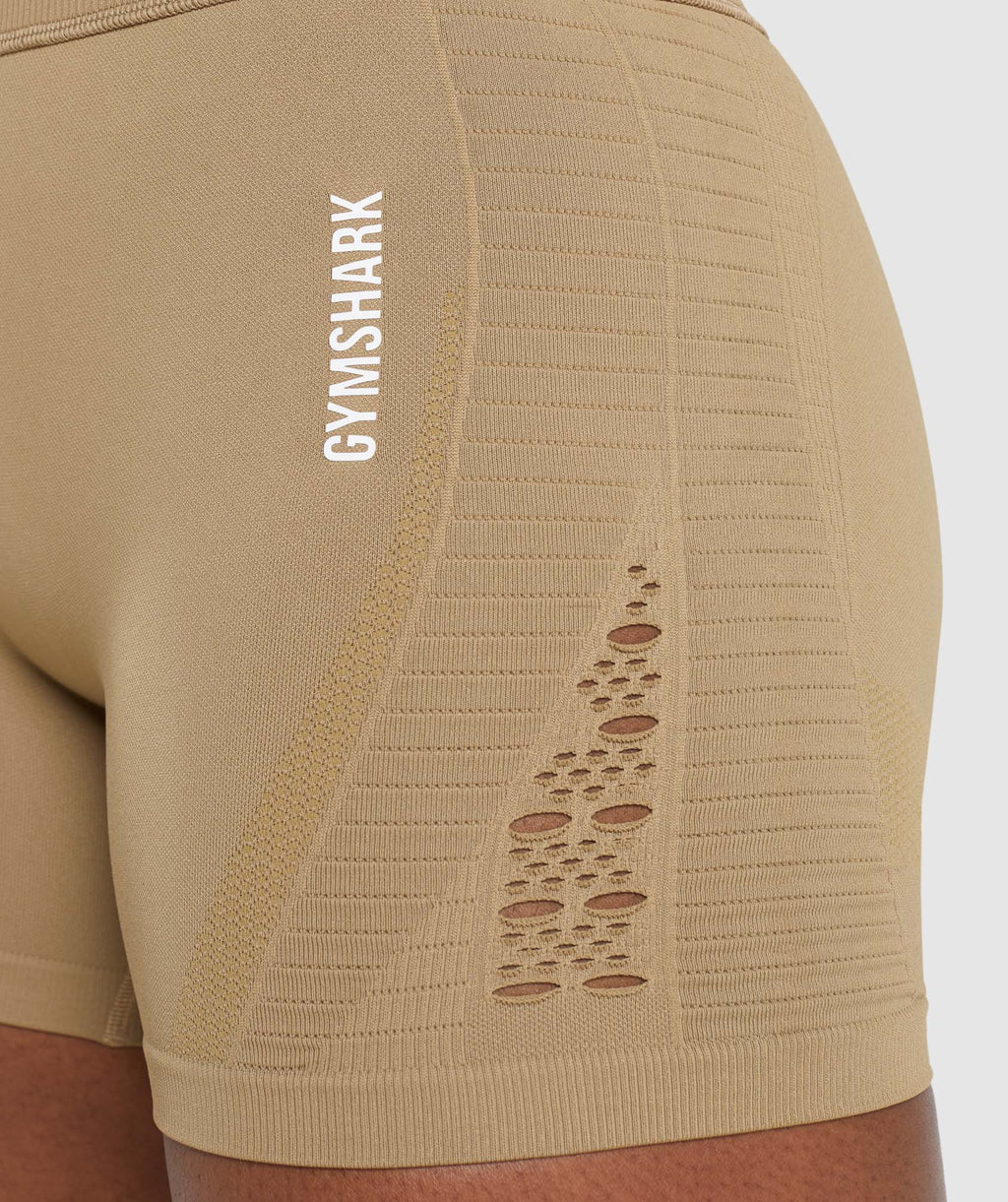 gymshark-energy-seamless-shorts-biscotti-brown-aw21