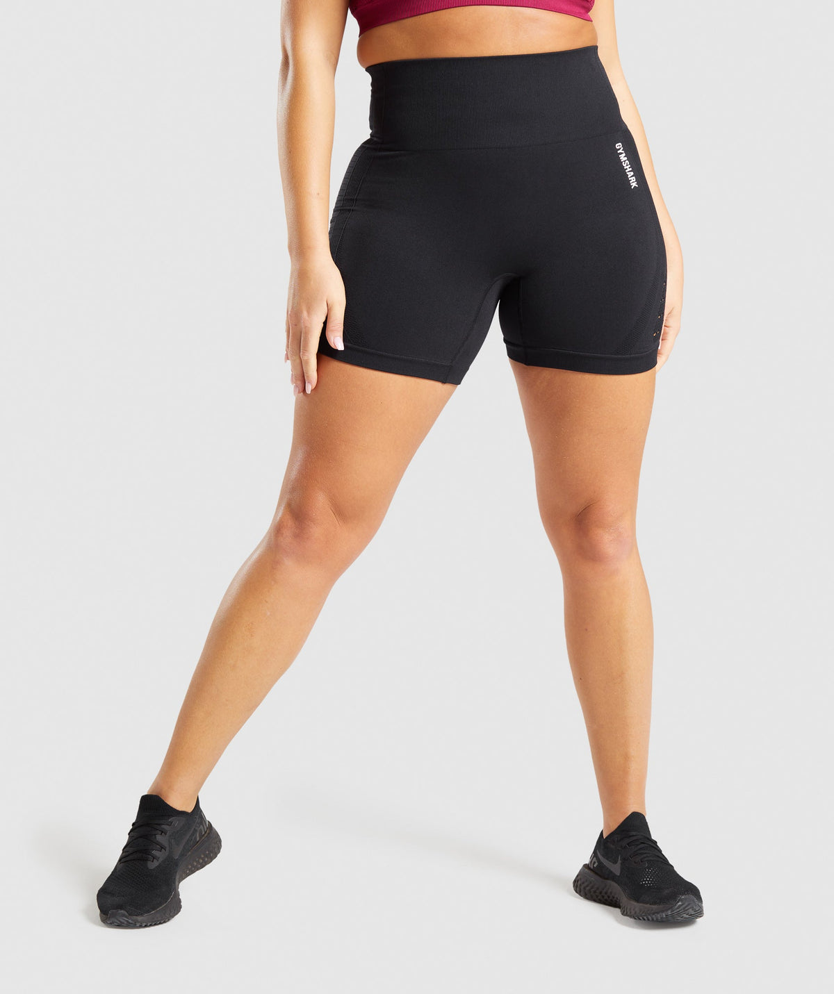 gymshark-energy-seamless-shorts-black