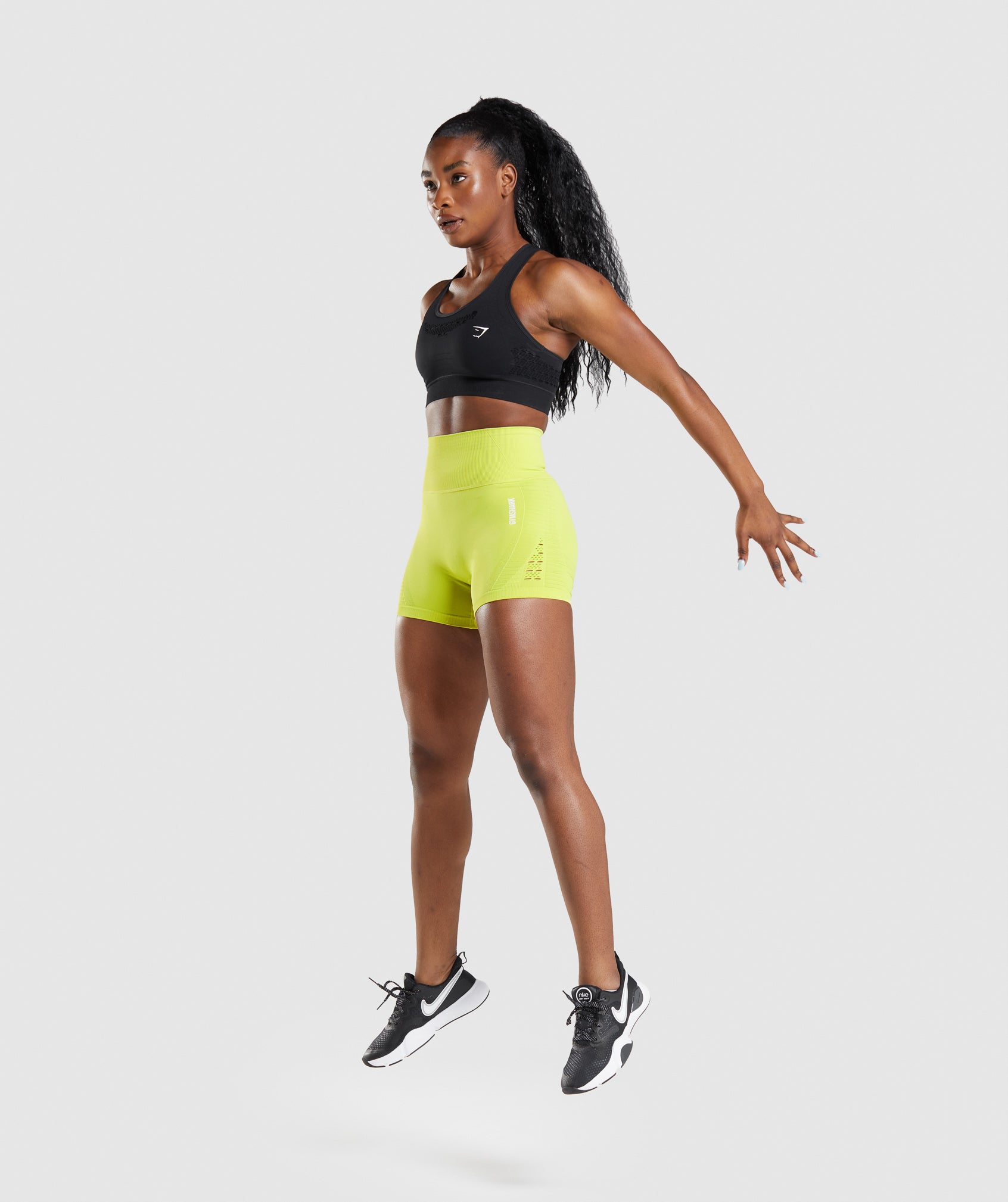 gymshark-energy-seamless-shorts-glitch-yellow-aw21