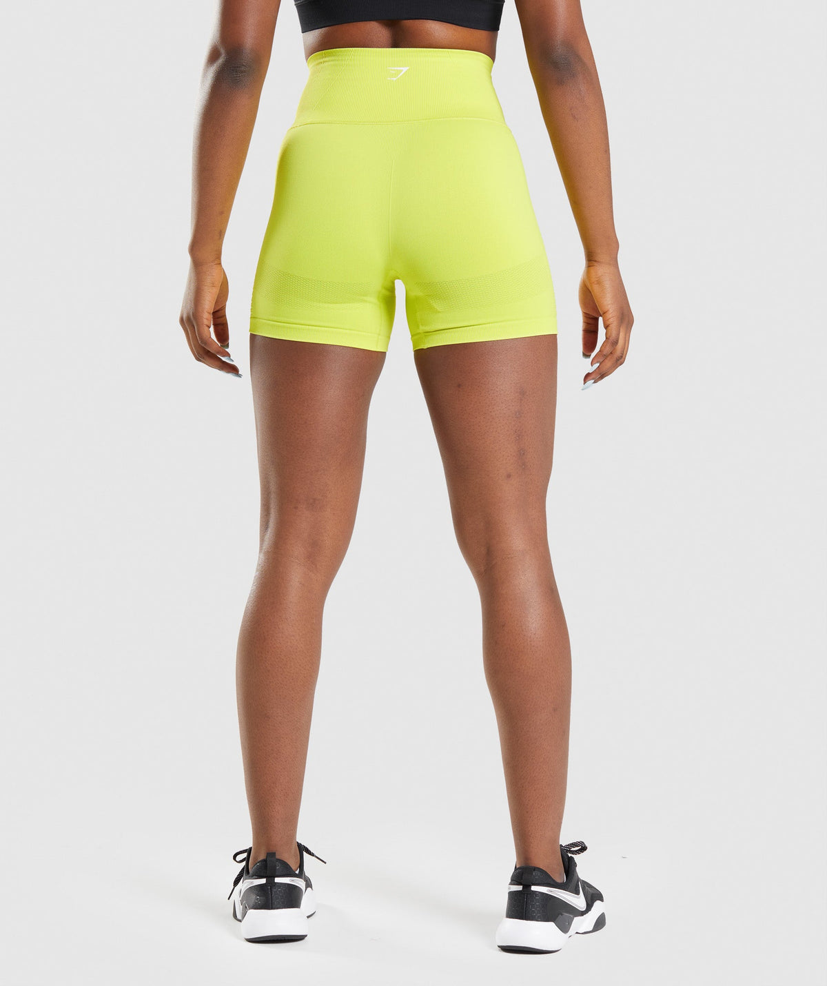 gymshark-energy-seamless-shorts-glitch-yellow-aw21