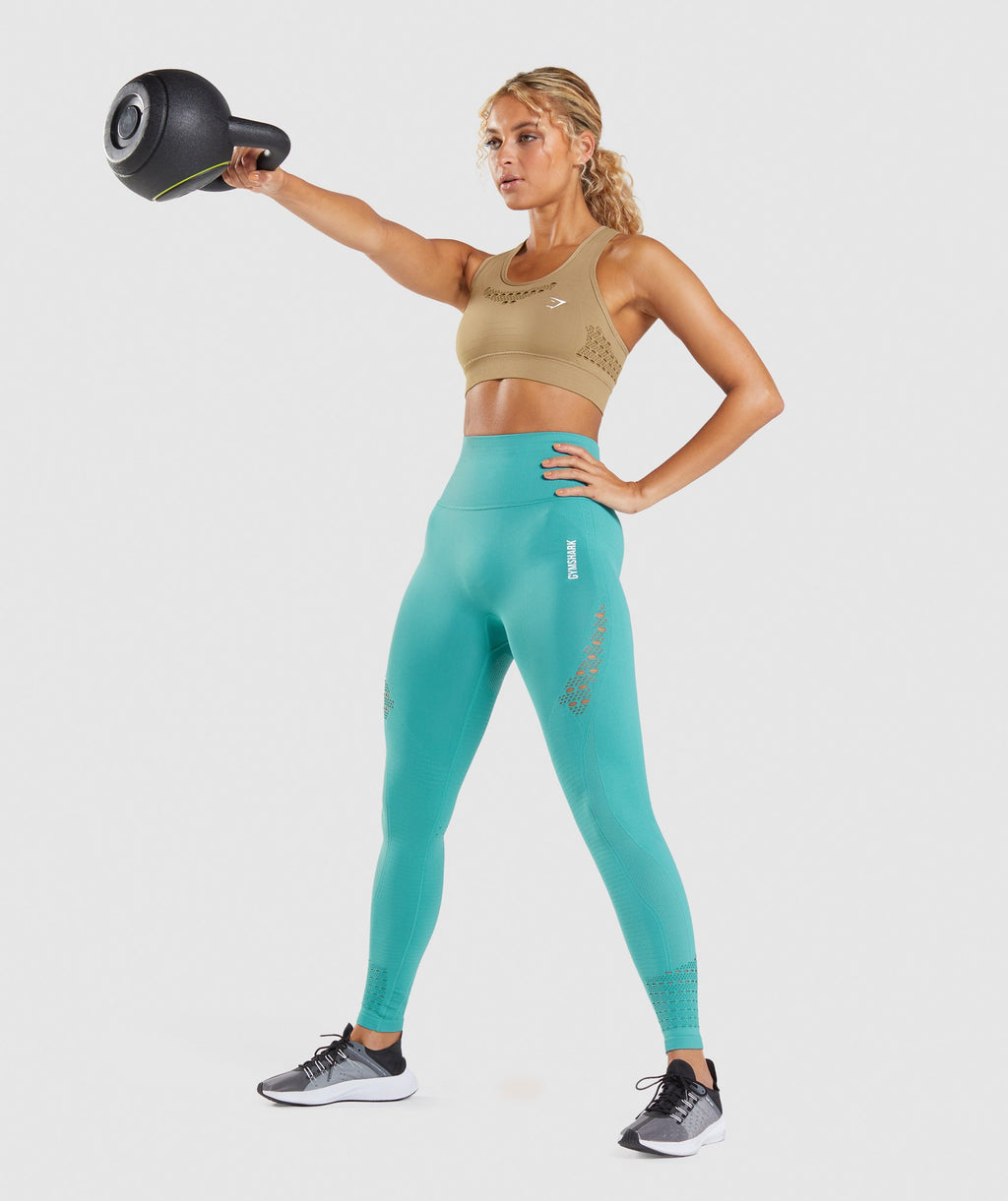gymshark-energy-seamless-sports-bra-biscotti-brown-aw21