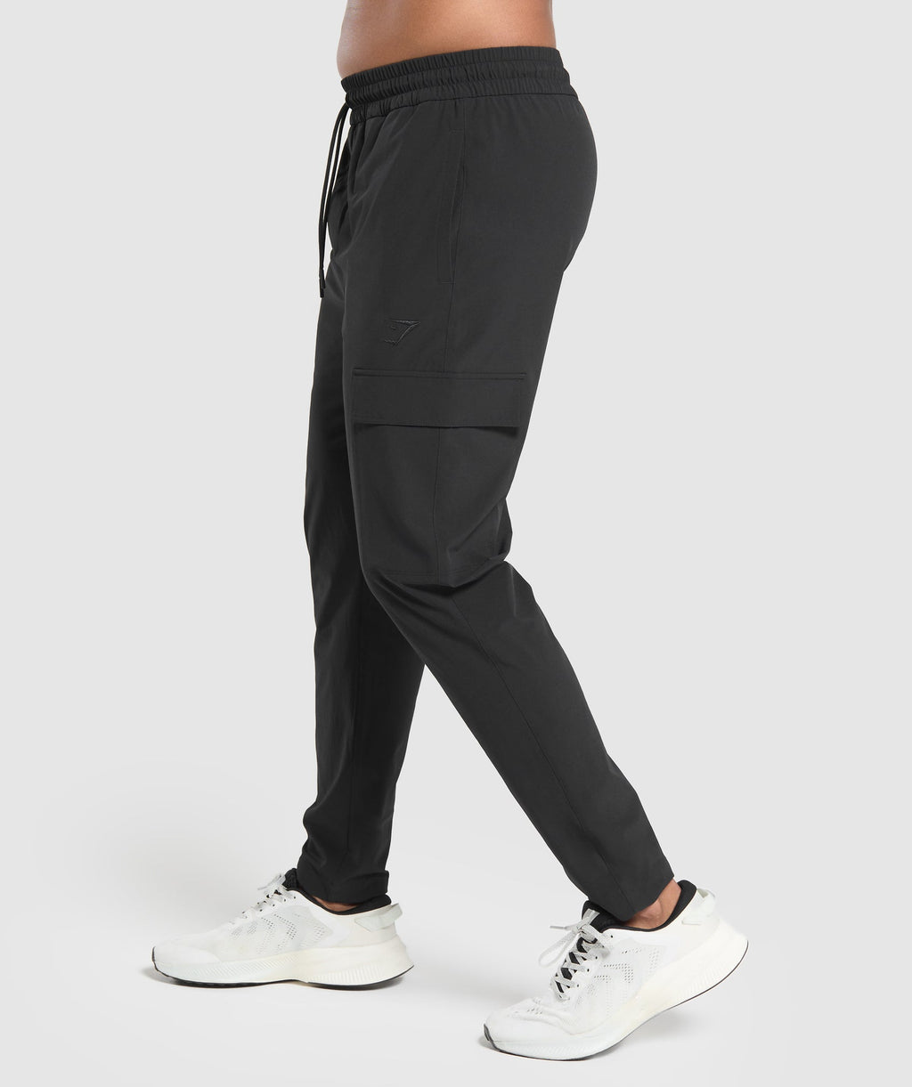 gymshark-stretch-woven-cargo-pants-black-ss24