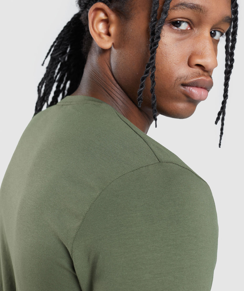gymshark-essential-ls-slim-tee-core-olive-ss22