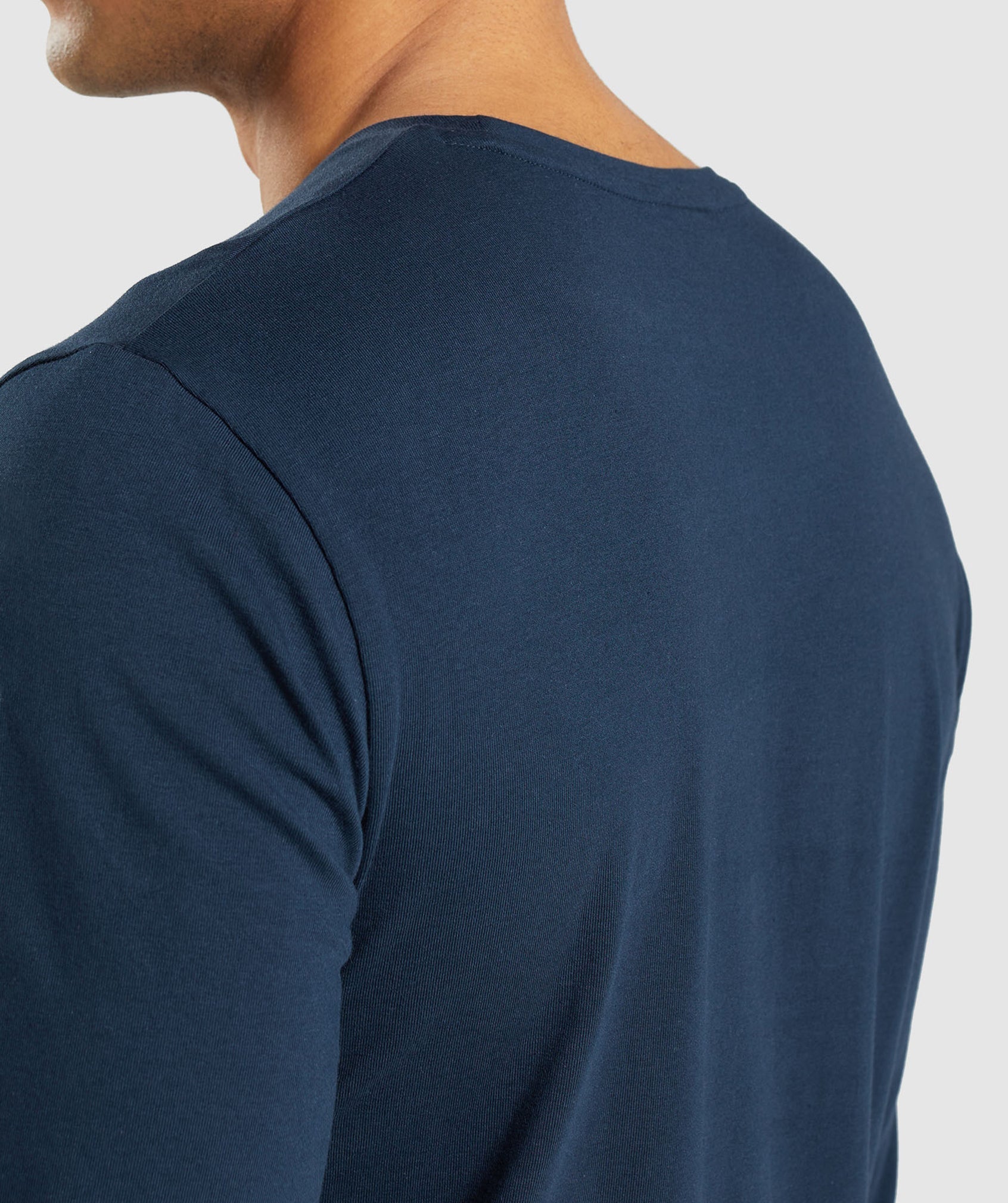 gymshark-essential-ls-slim-tee-navy-ss22