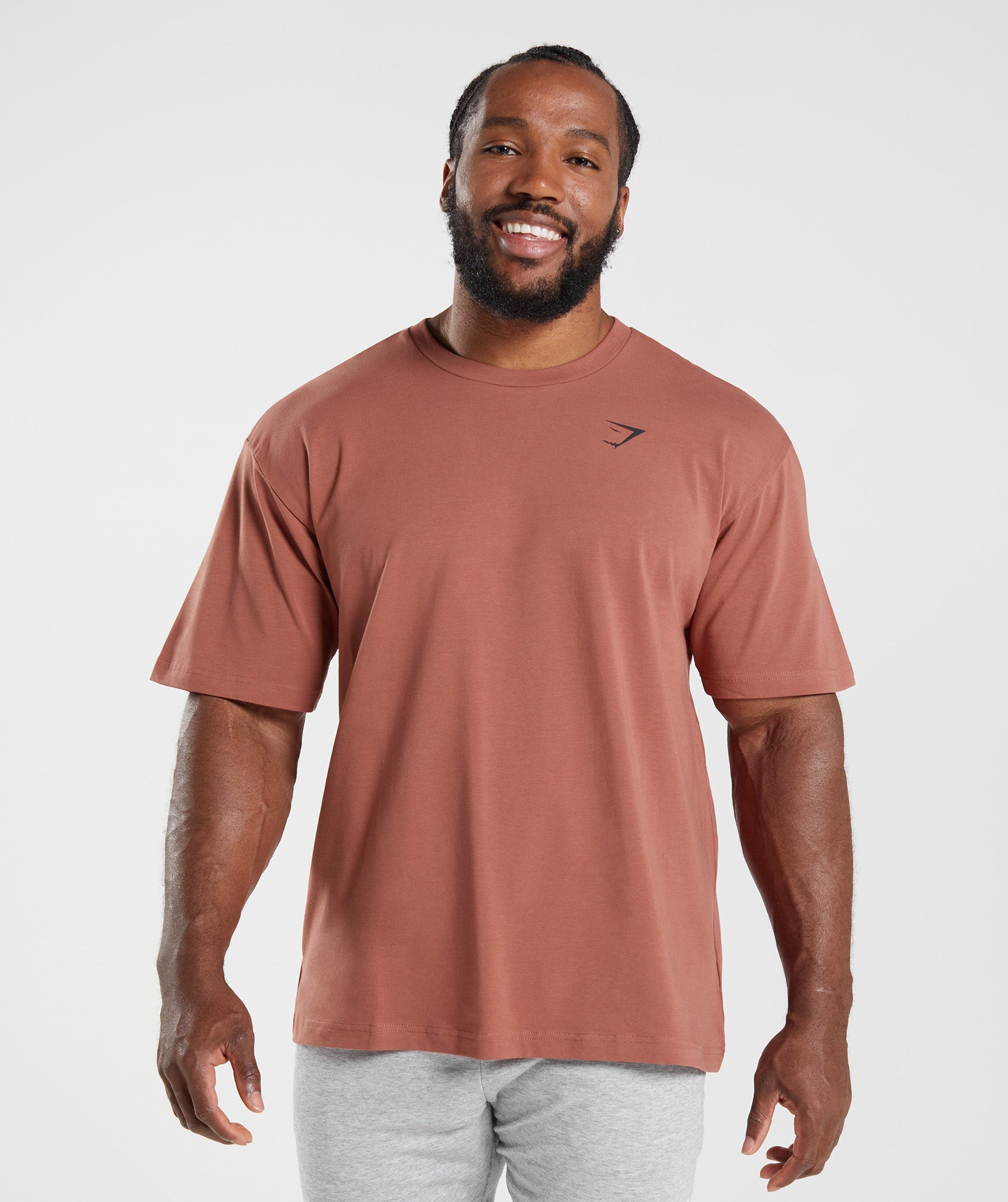 gymshark-essential-oversized-t-shirt-rose-brown-aw22