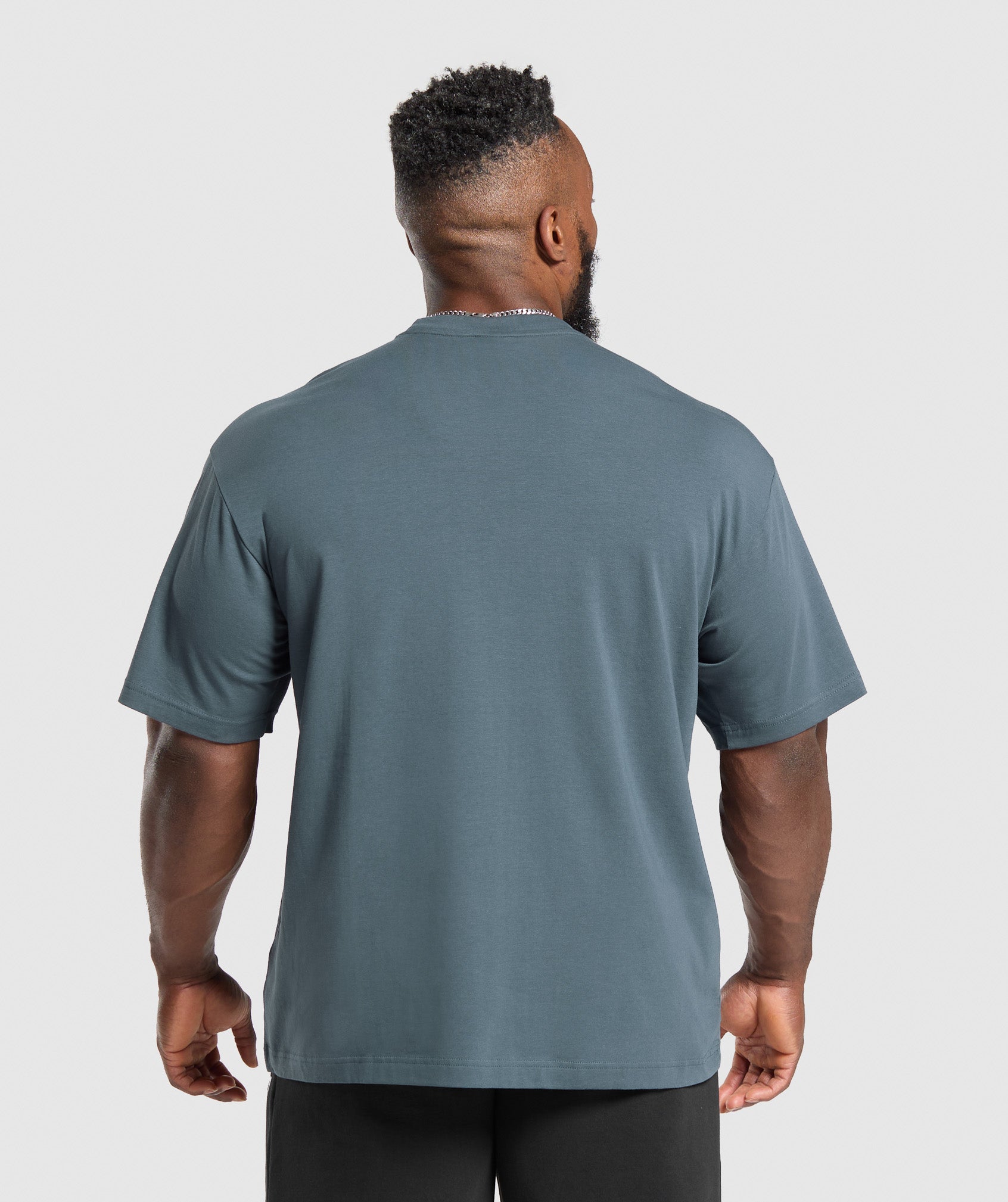 gymshark-essential-oversized-t-shirt-titanium-blue-ss25